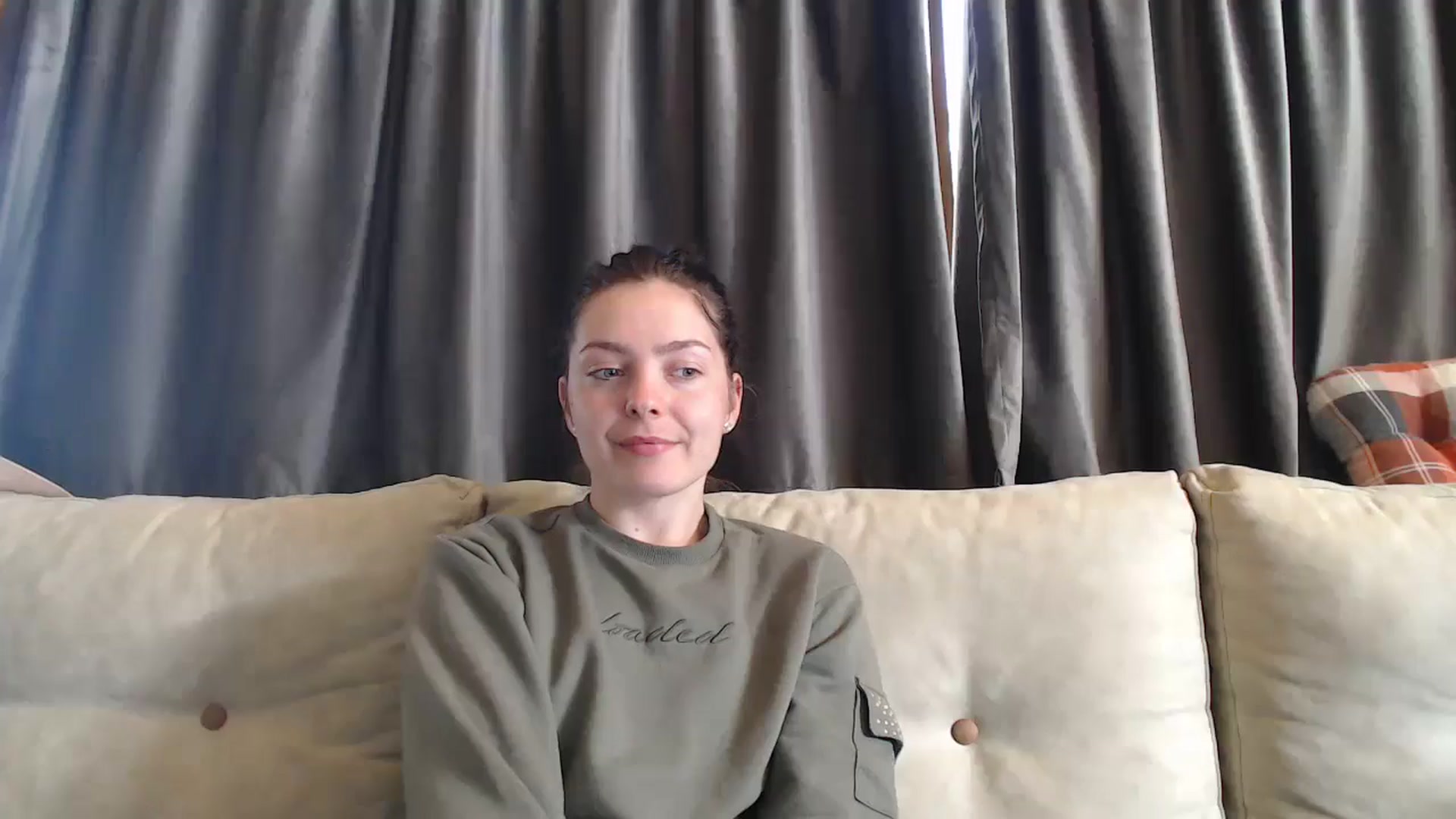 Gallery image thumbnail from YreneA's myfreecams stream on, 05/08/2025, 14:32 image 15 of 20