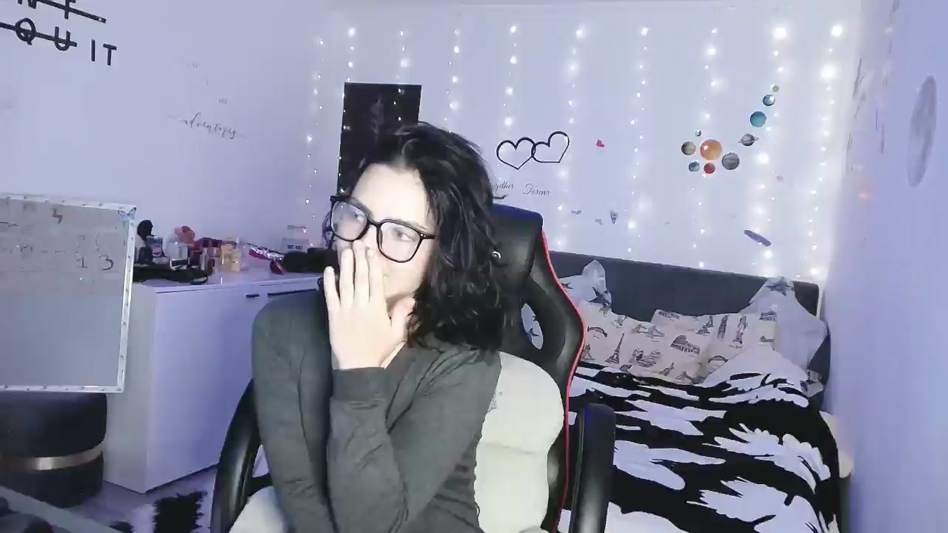 Gallery image thumbnail from YreneA's myfreecams stream on, 05/08/2025, 18:50 image 20 of 20