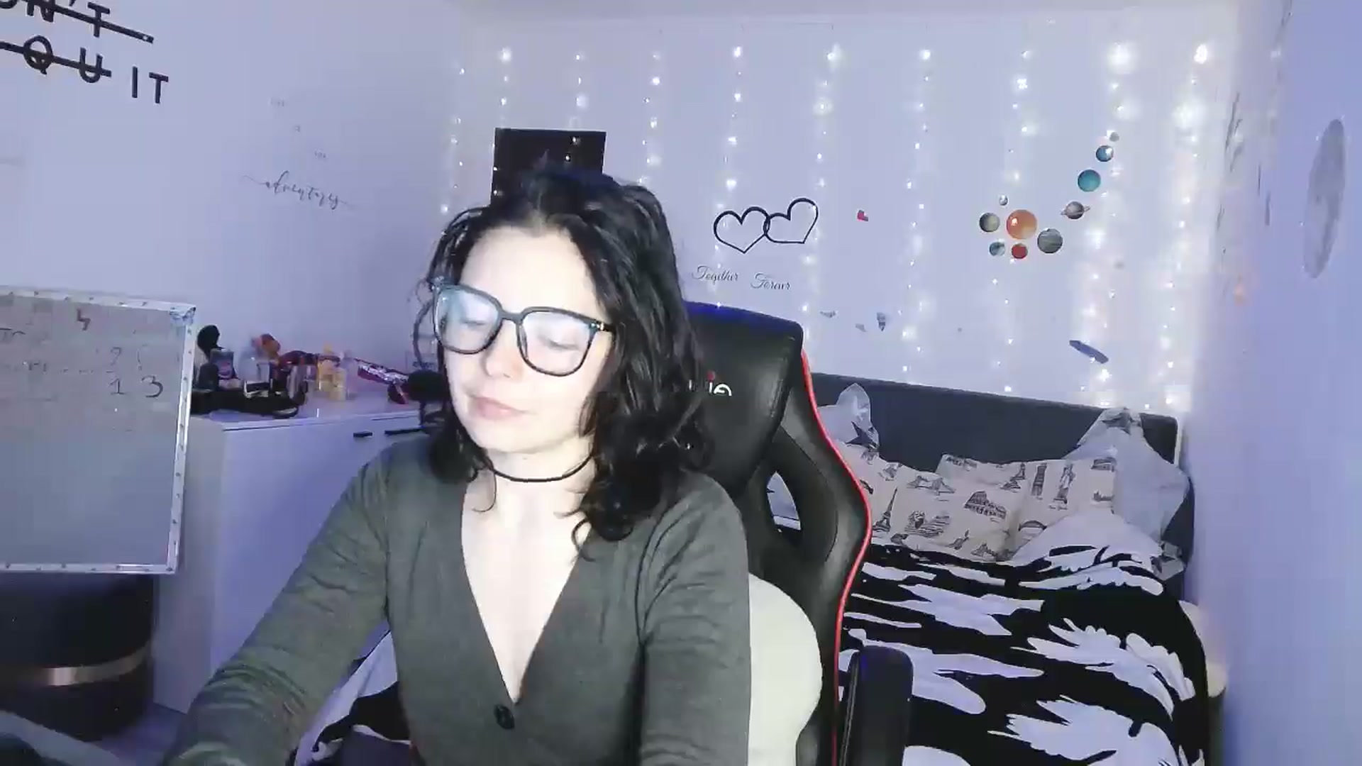 Gallery image thumbnail from YreneA's myfreecams stream on, 05/08/2025, 19:09 image 18 of 20