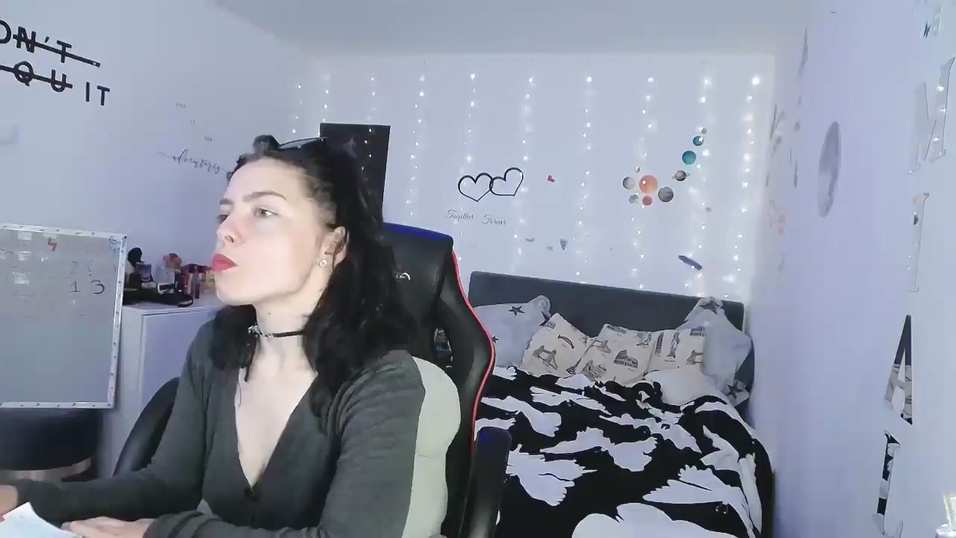 Gallery image thumbnail from YreneA's myfreecams stream on, 05/09/2025, 07:39 image 7 of 20