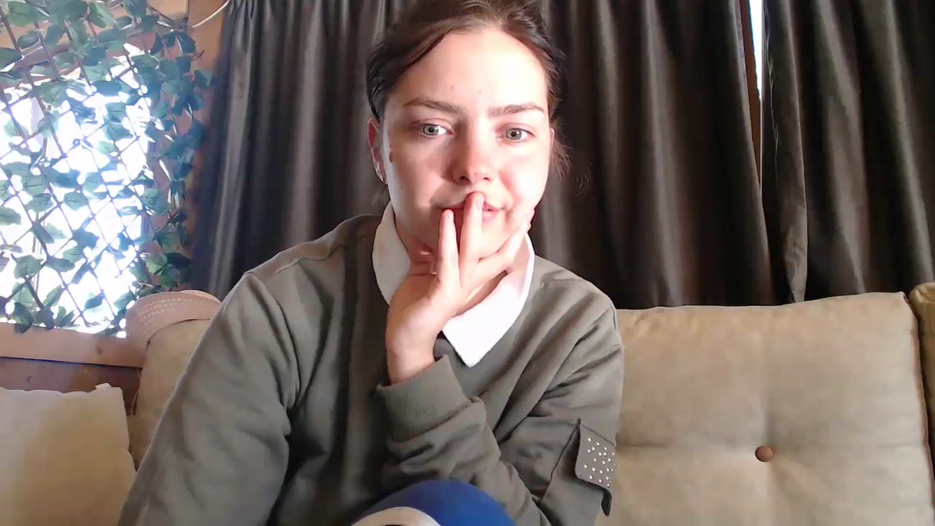 Gallery image thumbnail from YreneA's myfreecams stream on, 05/09/2025, 13:27 image 16 of 20
