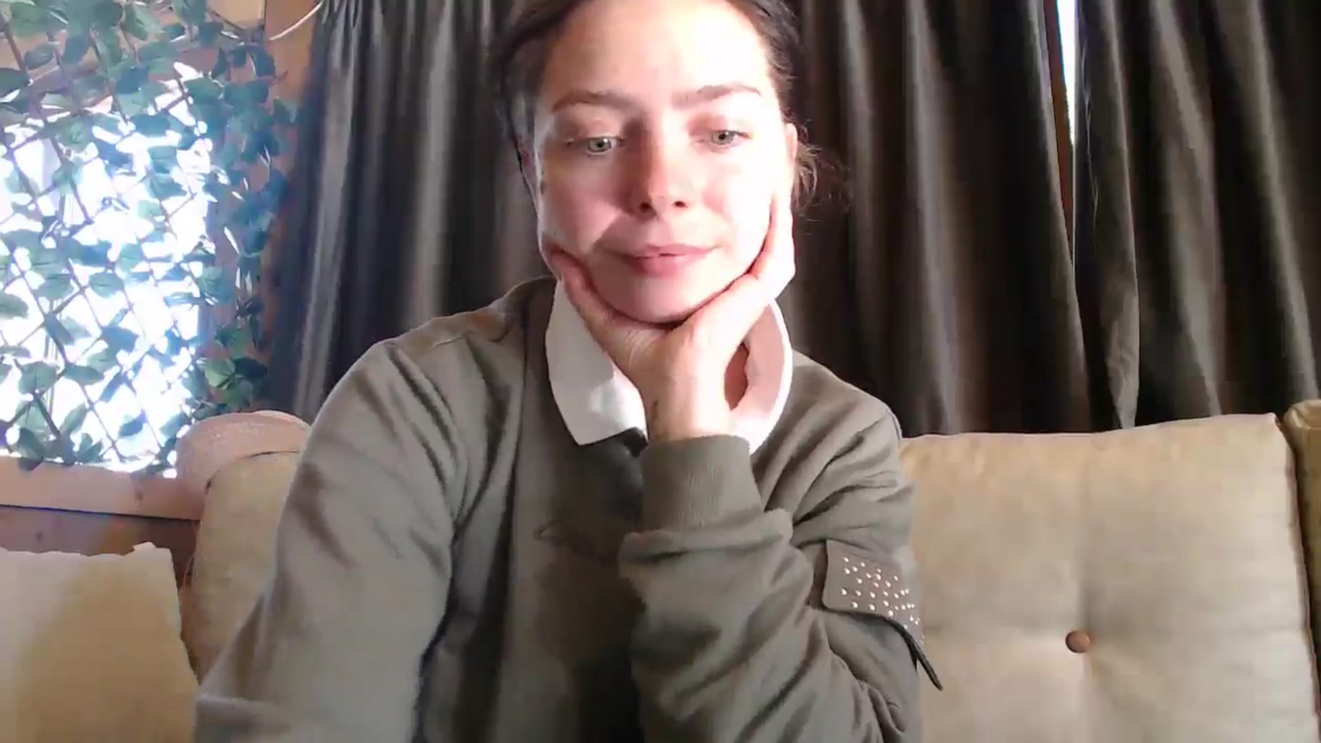 Gallery image thumbnail from YreneA's myfreecams stream on, 05/09/2025, 14:01 image 5 of 20