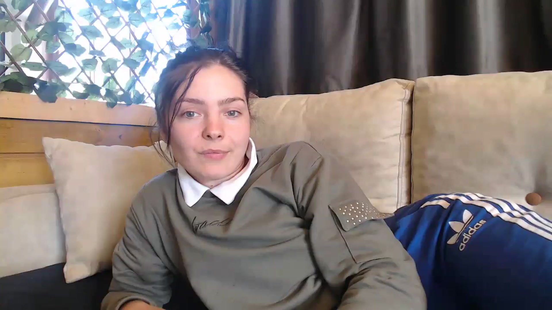 Gallery image thumbnail from YreneA's myfreecams stream on, 05/09/2025, 14:01 image 19 of 20