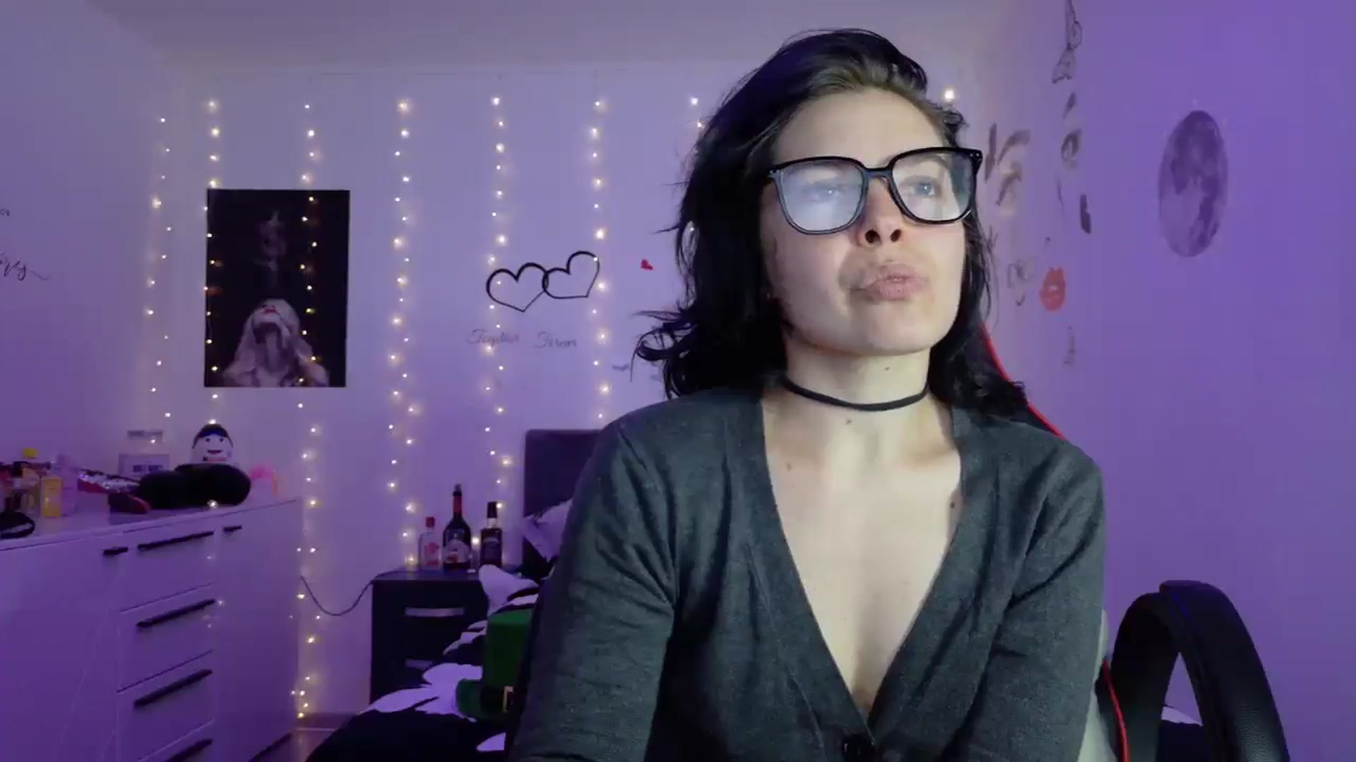 Gallery image thumbnail from YreneA's myfreecams stream on, 05/10/2025, 18:34 image 2 of 20