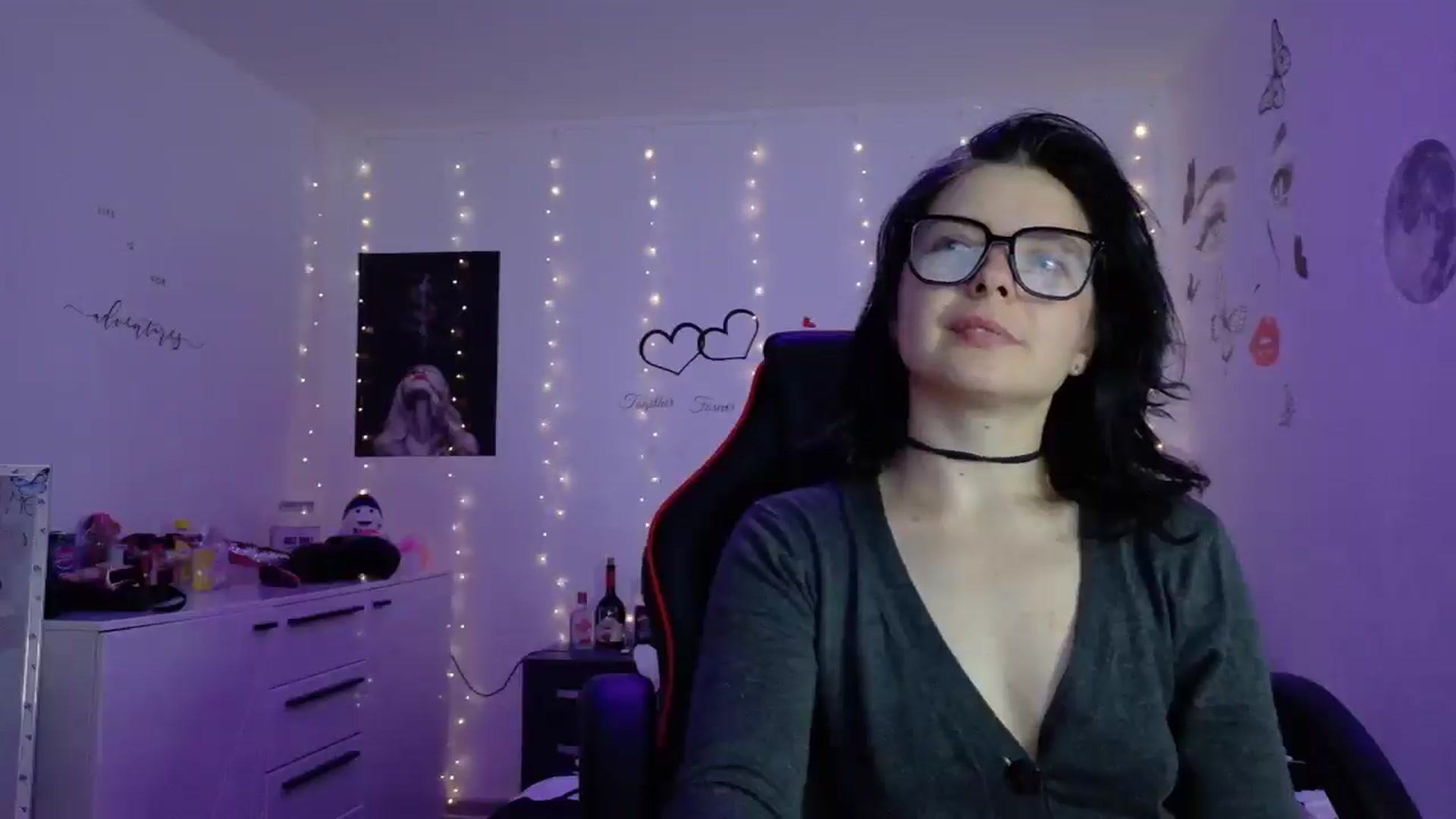 Gallery image thumbnail from YreneA's myfreecams stream on, 05/10/2025, 18:34 image 18 of 20