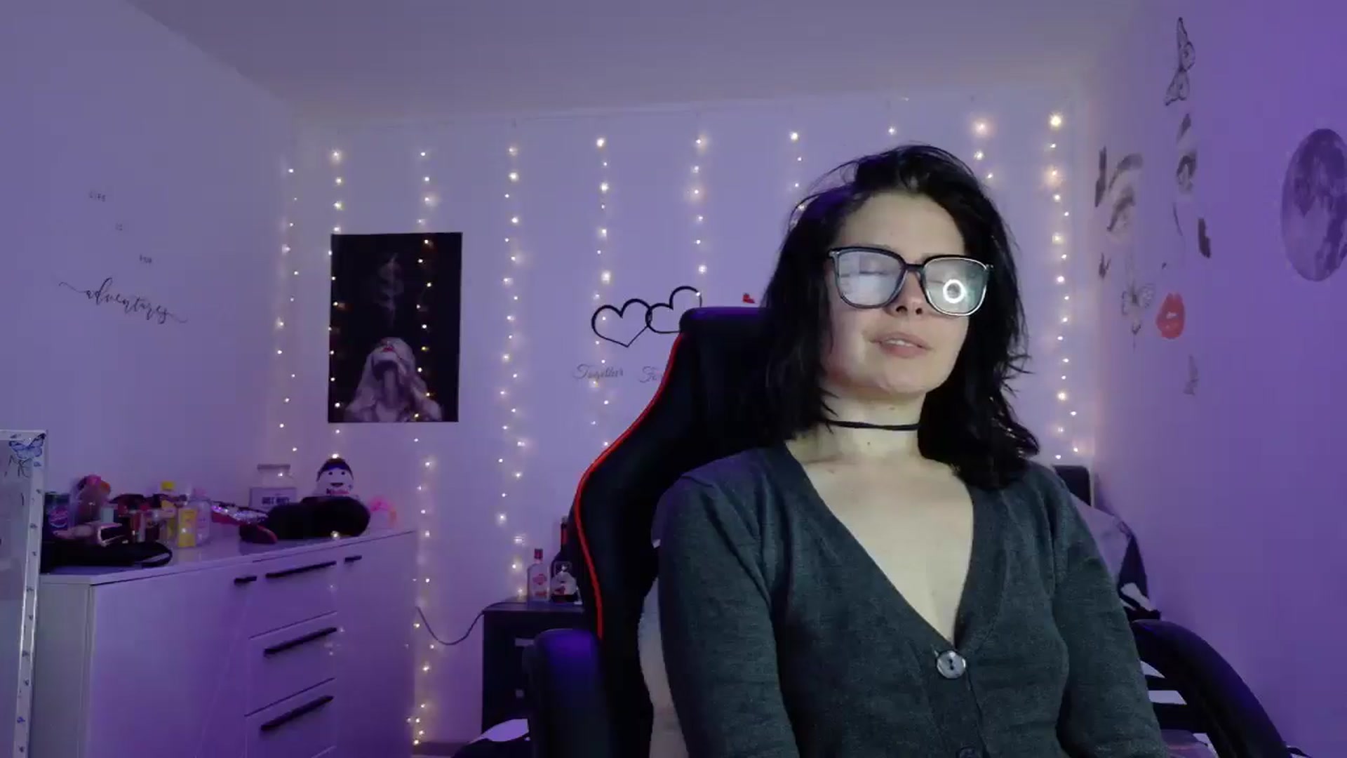 Gallery image thumbnail from YreneA's myfreecams stream on, 05/10/2025, 18:34 image 19 of 20