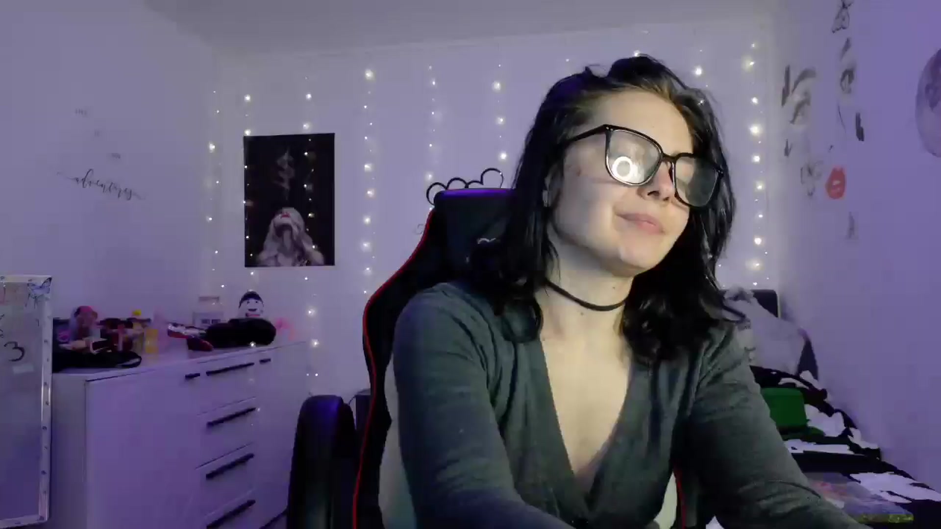 Gallery image thumbnail from YreneA's myfreecams stream on, 05/10/2025, 19:19 image 11 of 20