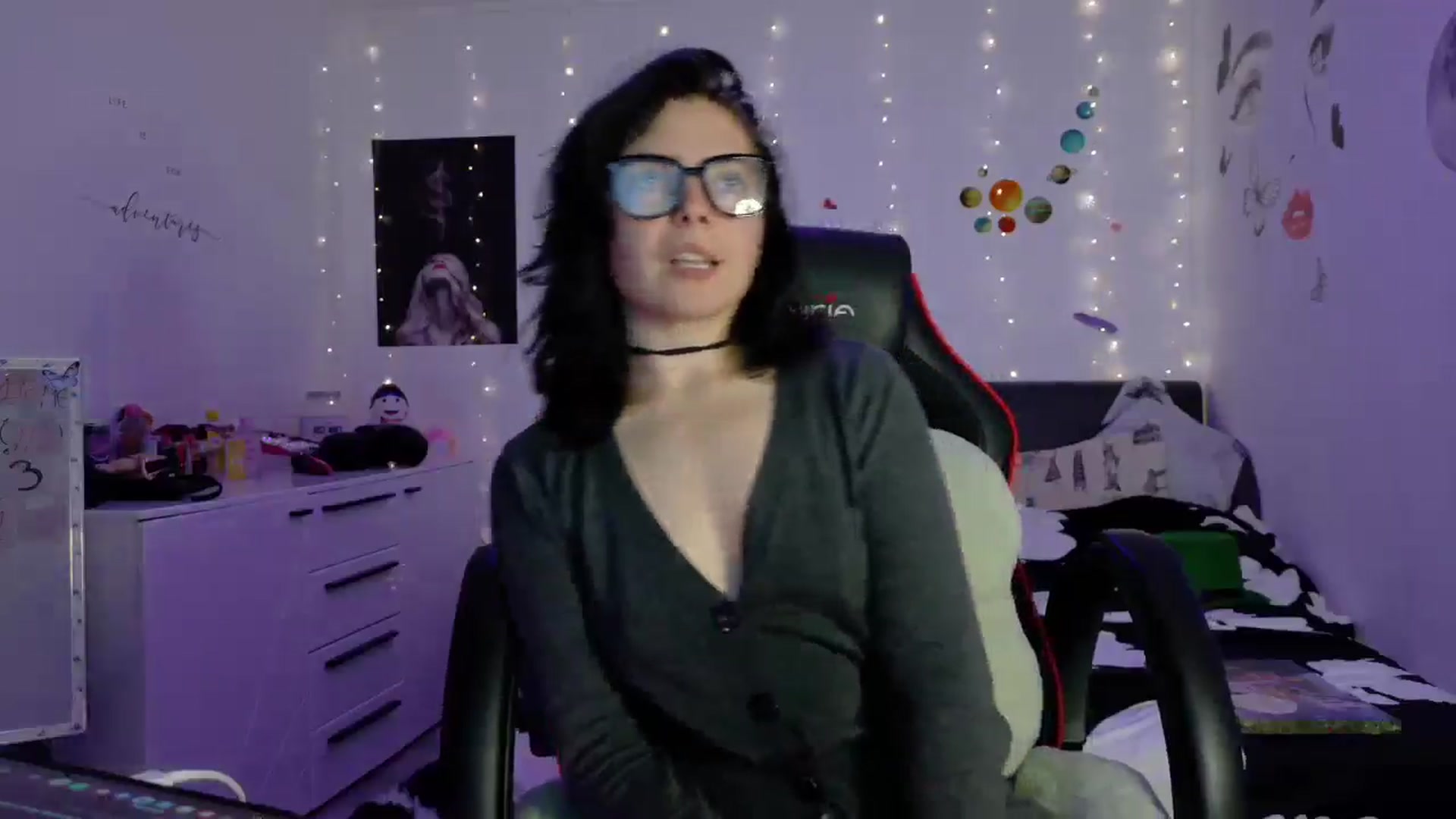 Gallery image thumbnail from YreneA's myfreecams stream on, 05/10/2025, 19:19 image 8 of 20