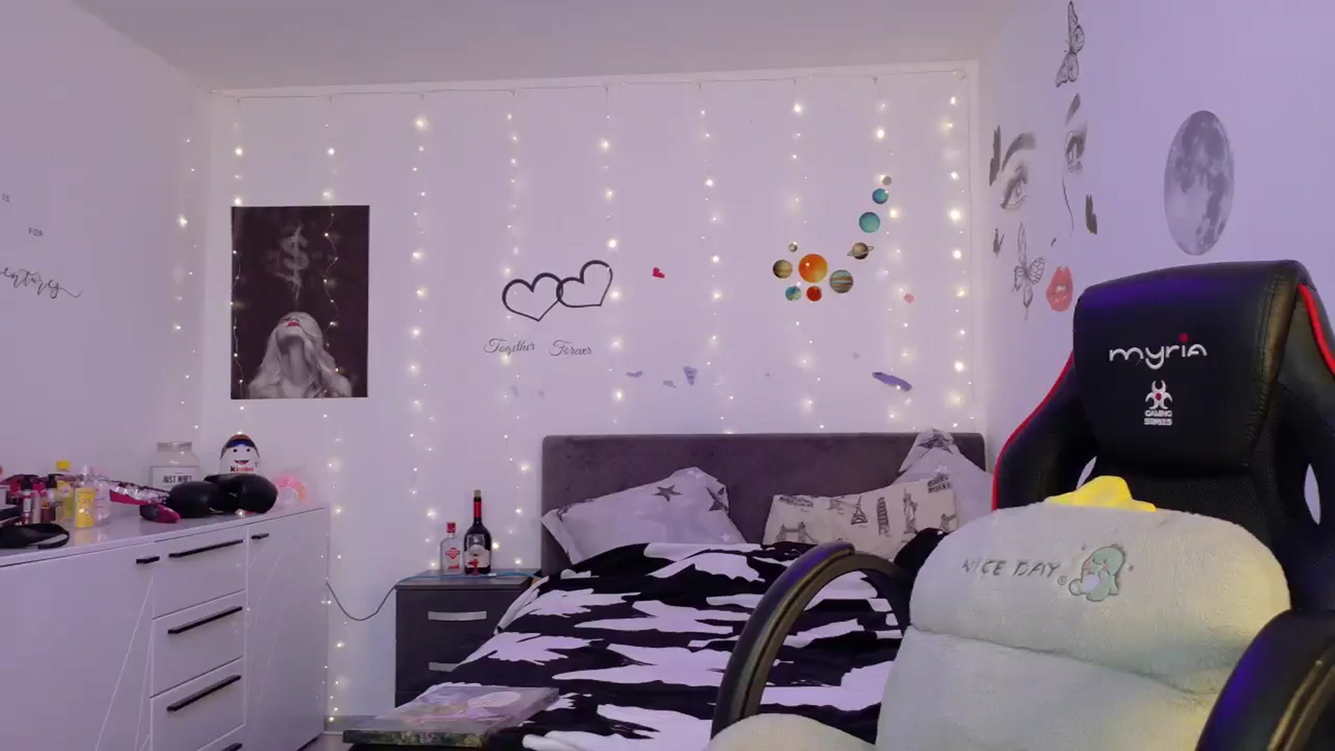 Gallery image thumbnail from YreneA's myfreecams stream on, 05/11/2025, 04:54 image 17 of 20