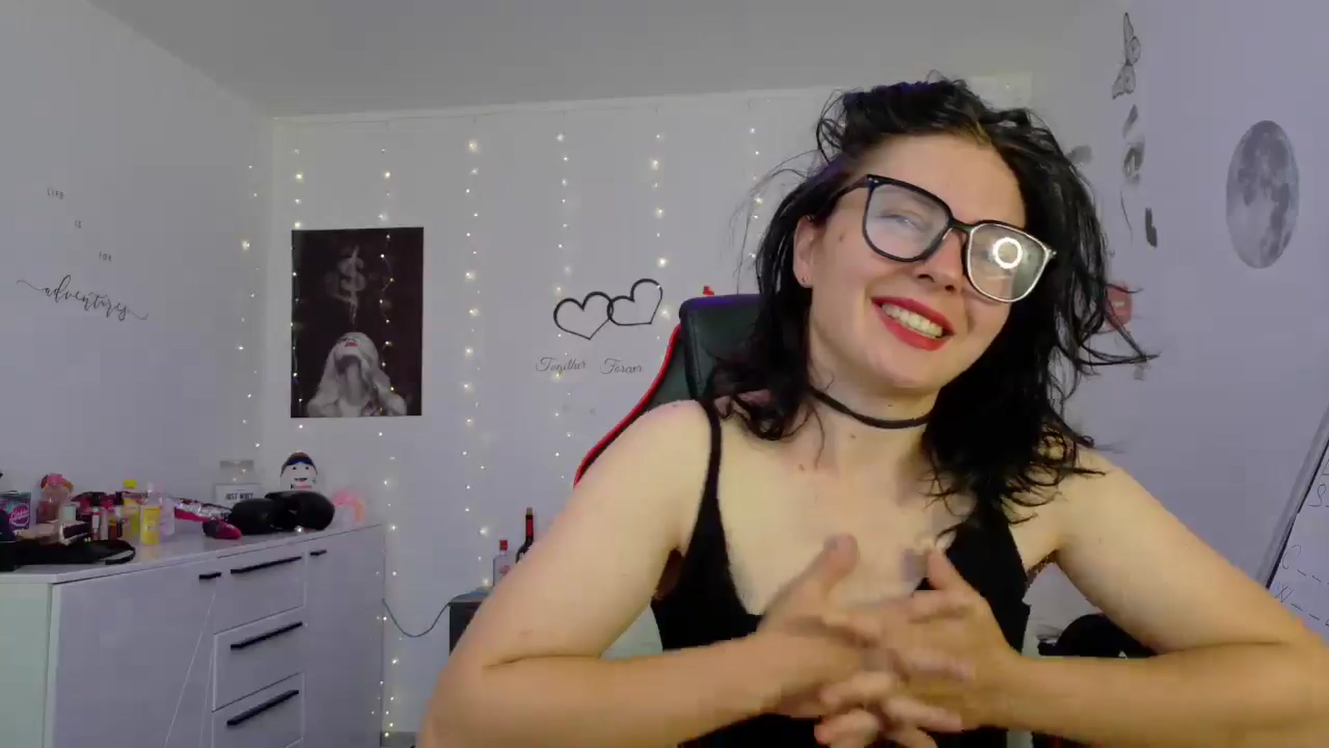 Gallery image thumbnail from YreneA's myfreecams stream on, 05/11/2025, 09:04 image 5 of 20