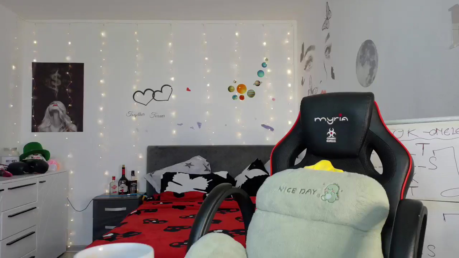 Gallery image thumbnail from YreneA's myfreecams stream on, 05/11/2025, 14:01 image 17 of 20