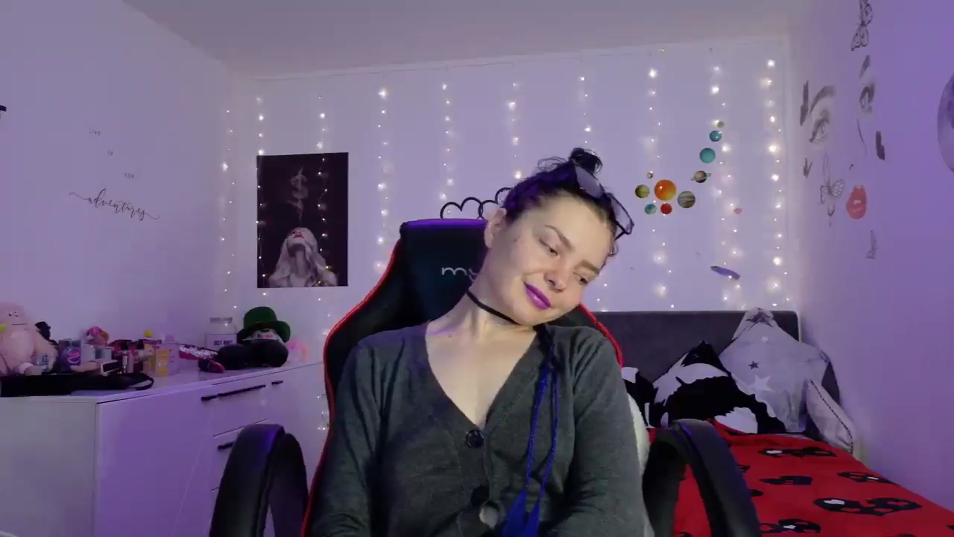 Gallery image thumbnail from YreneA's myfreecams stream on, 05/11/2025, 19:44 image 18 of 20