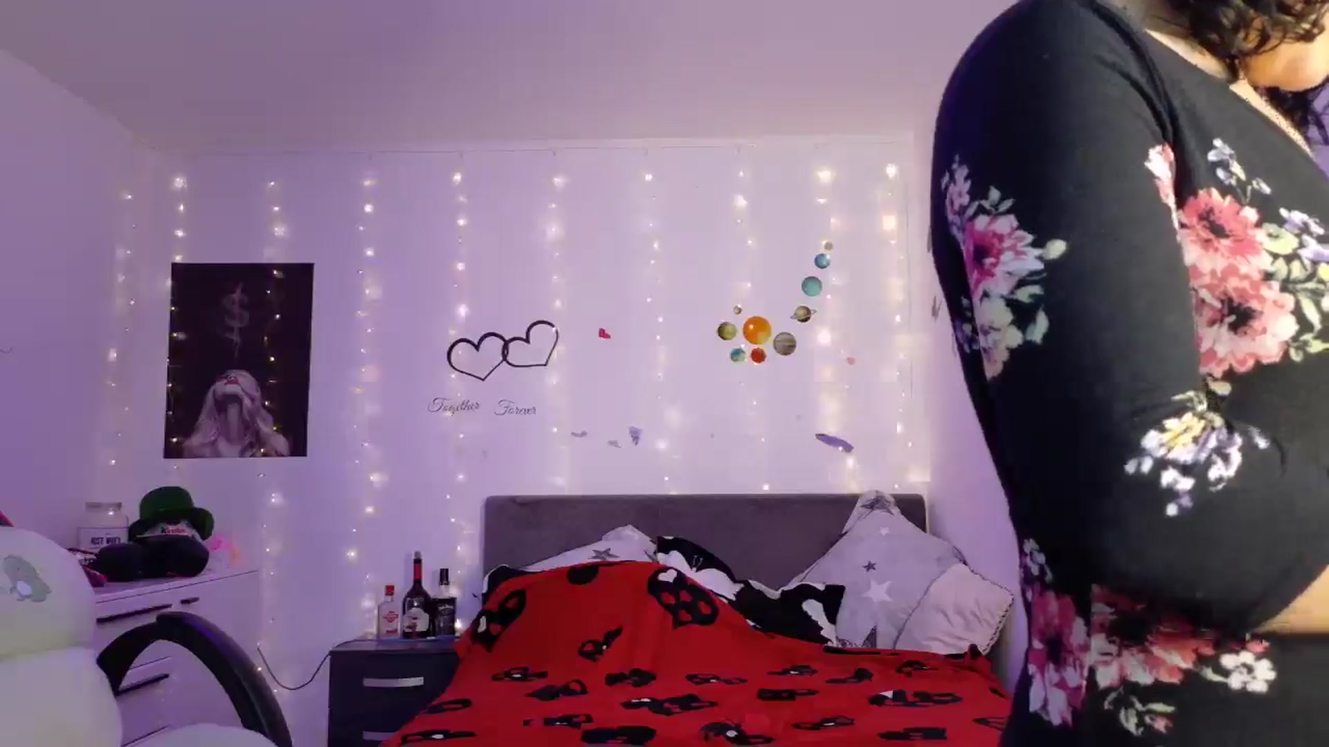 Gallery image thumbnail from YreneA's myfreecams stream on, 05/12/2025, 05:12 image 3 of 20