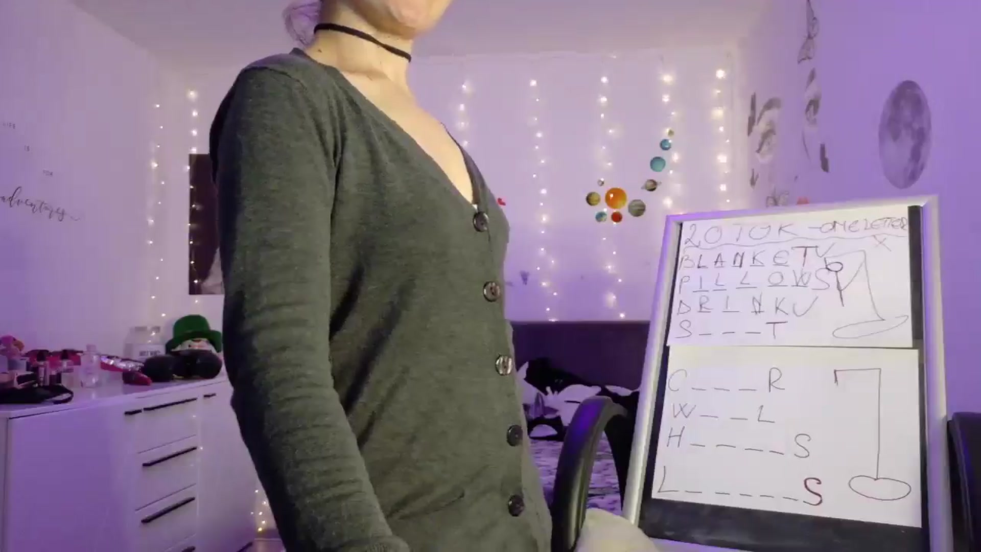 Gallery image thumbnail from YreneA's myfreecams stream on, 05/12/2025, 19:03 image 6 of 20