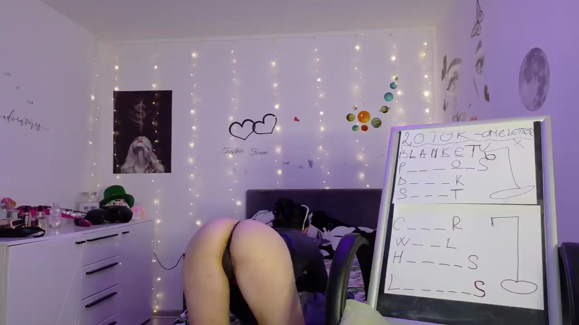 Gallery image thumbnail from YreneA's myfreecams stream on, 05/12/2025, 19:03 image 5 of 20