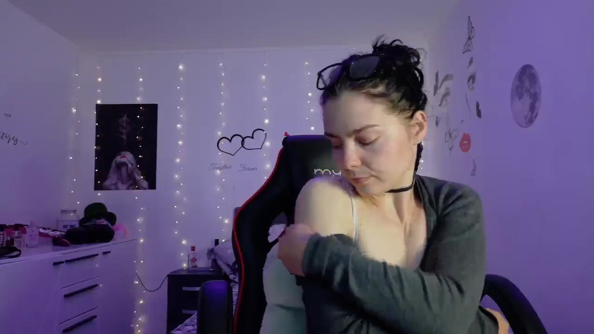 Gallery image thumbnail from YreneA's myfreecams stream on, 05/12/2025, 19:03 image 14 of 20