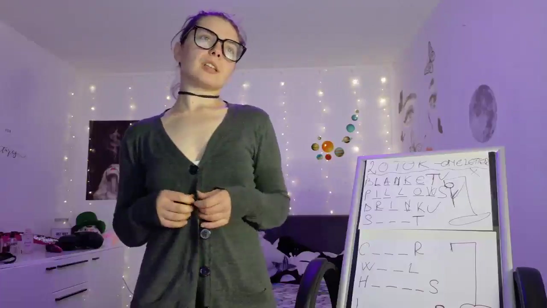 Gallery image thumbnail from YreneA's myfreecams stream on, 05/12/2025, 19:03 image 7 of 20