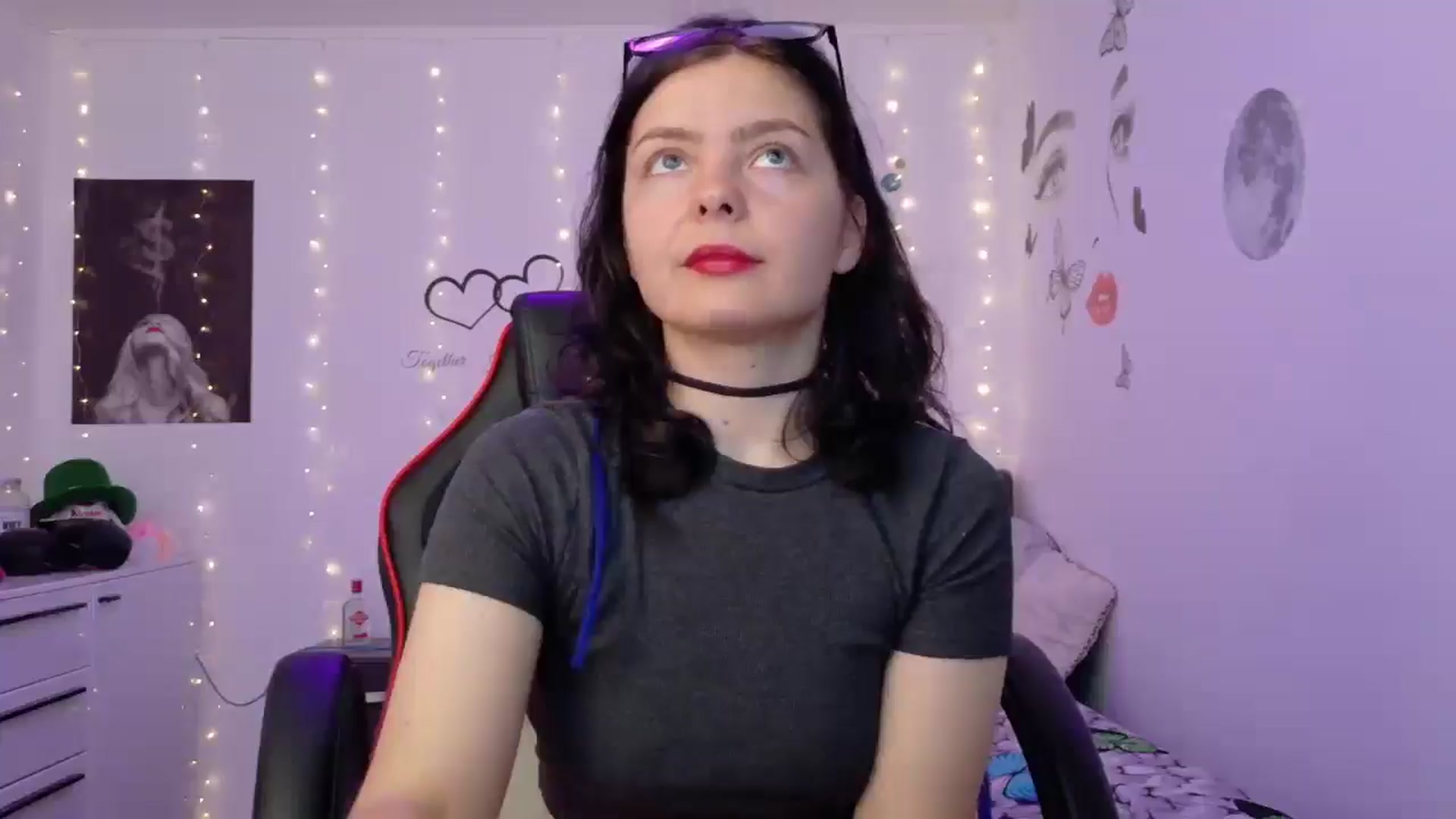 Gallery image thumbnail from YreneA's myfreecams stream on, 05/13/2025, 06:30 image 13 of 20