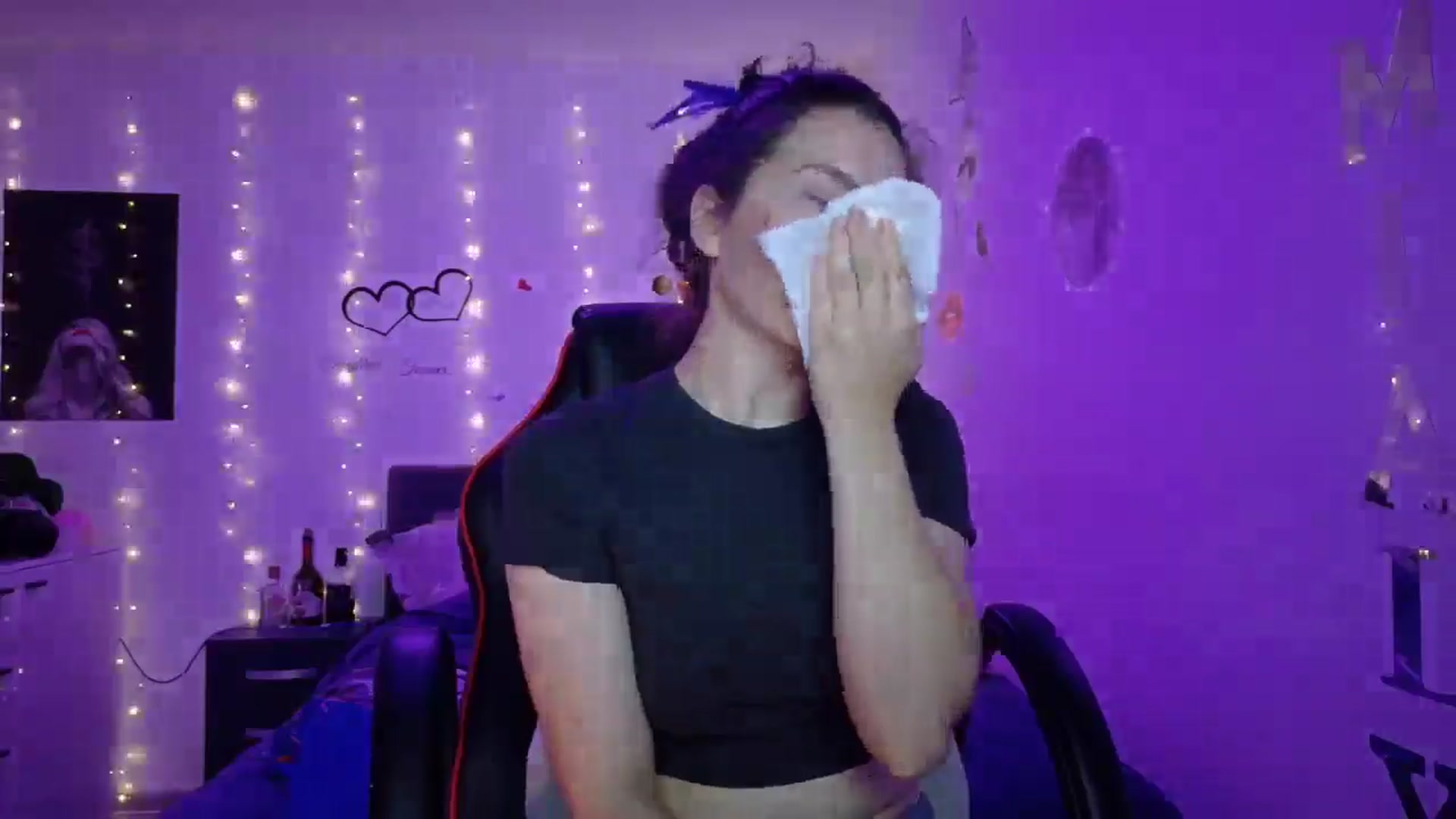 Gallery image thumbnail from YreneA's myfreecams stream on, 05/14/2025, 17:43 image 3 of 20