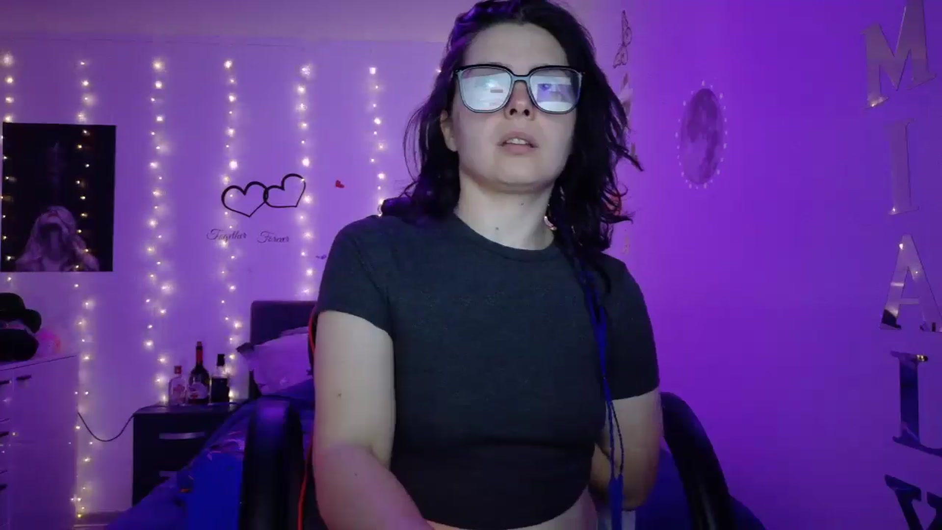 Gallery image thumbnail from YreneA's myfreecams stream on, 05/14/2025, 17:43 image 9 of 20