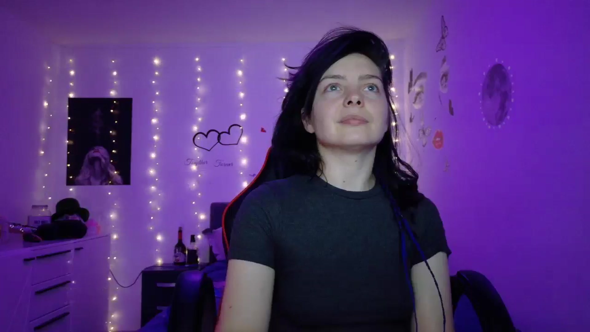 Gallery image thumbnail from YreneA's myfreecams stream on, 05/14/2025, 19:28 image 6 of 20