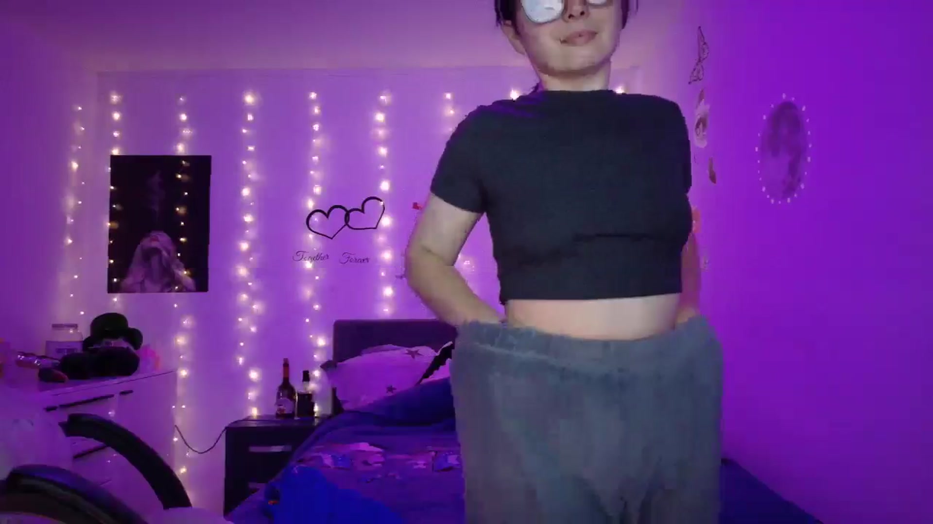 Gallery image thumbnail from YreneA's myfreecams stream on, 05/14/2025, 19:28 image 10 of 20