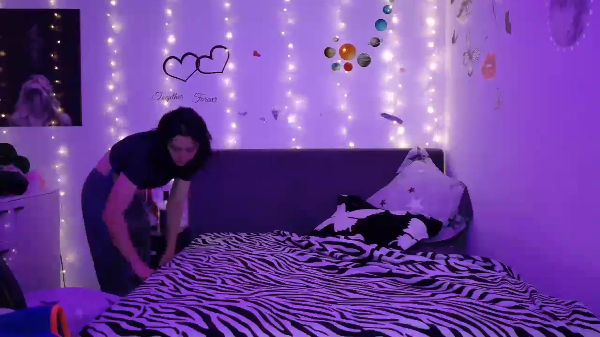 Gallery image thumbnail from YreneA's myfreecams stream on, 05/14/2025, 19:28 image 20 of 20