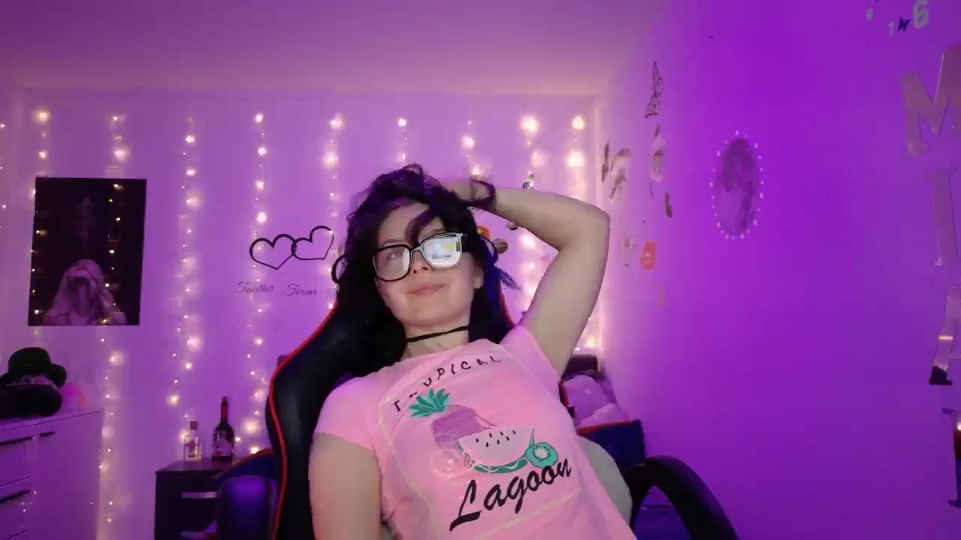 Gallery image thumbnail from YreneA's myfreecams stream on, 05/15/2025, 19:33 image 11 of 20