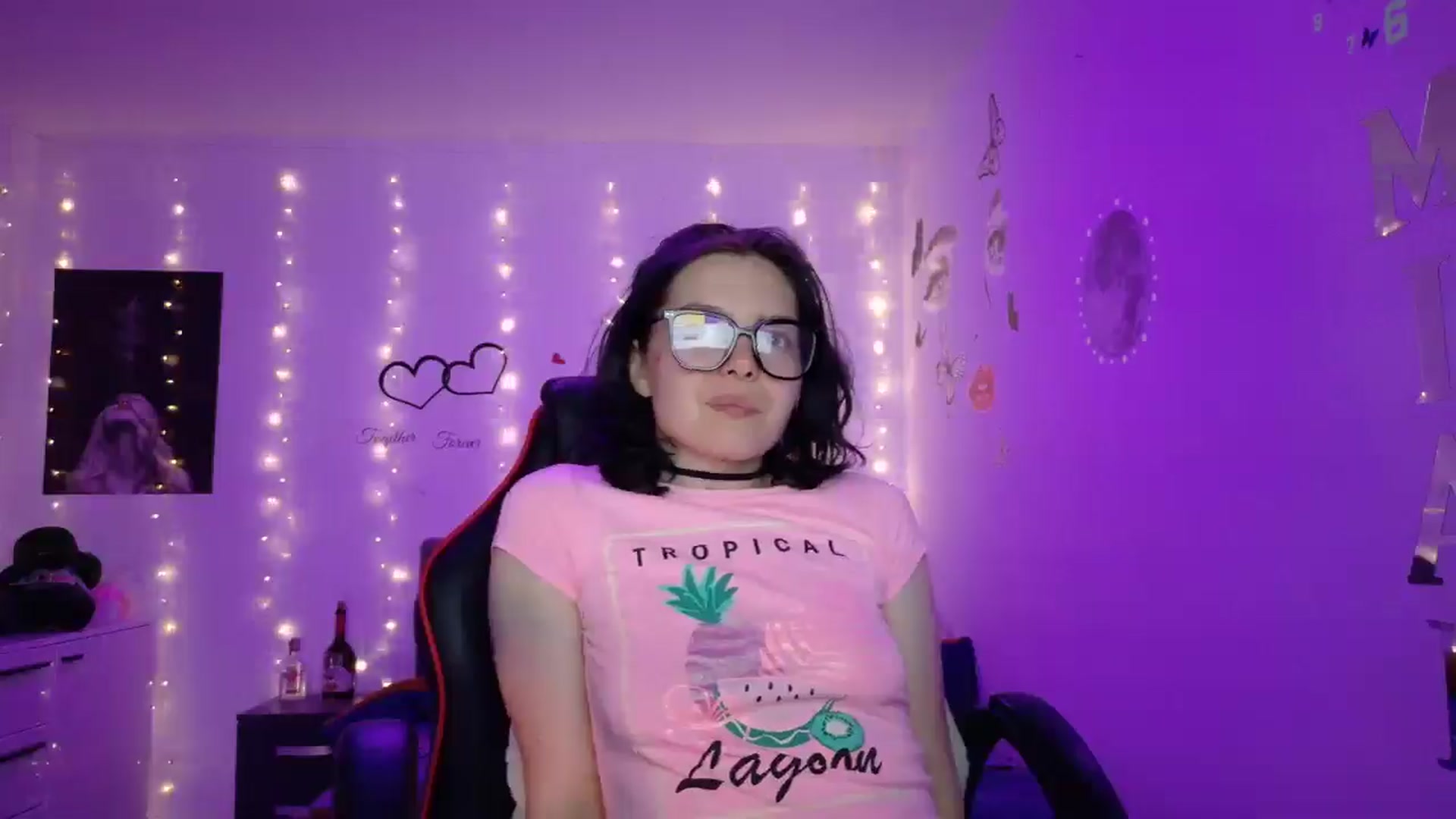 Gallery image thumbnail from YreneA's myfreecams stream on, 05/15/2025, 19:33 image 10 of 20