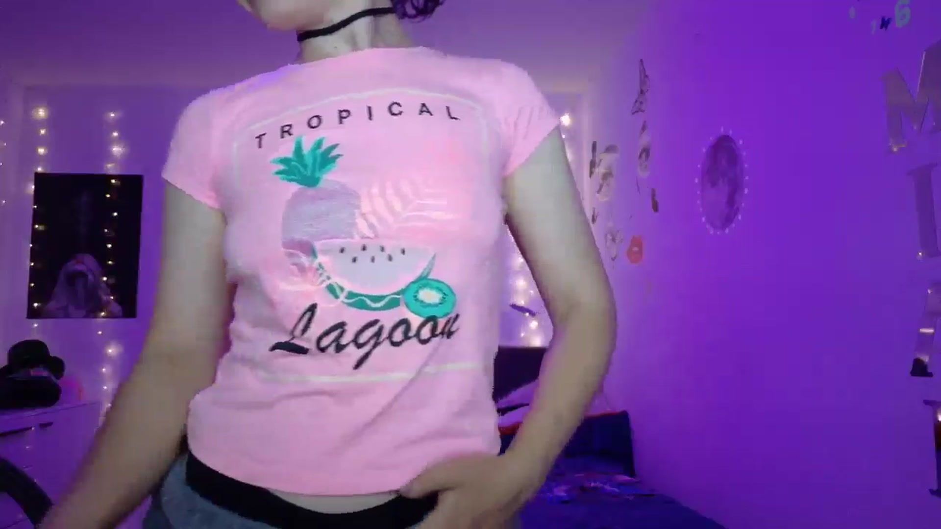Gallery image thumbnail from YreneA's myfreecams stream on, 05/15/2025, 19:33 image 19 of 20