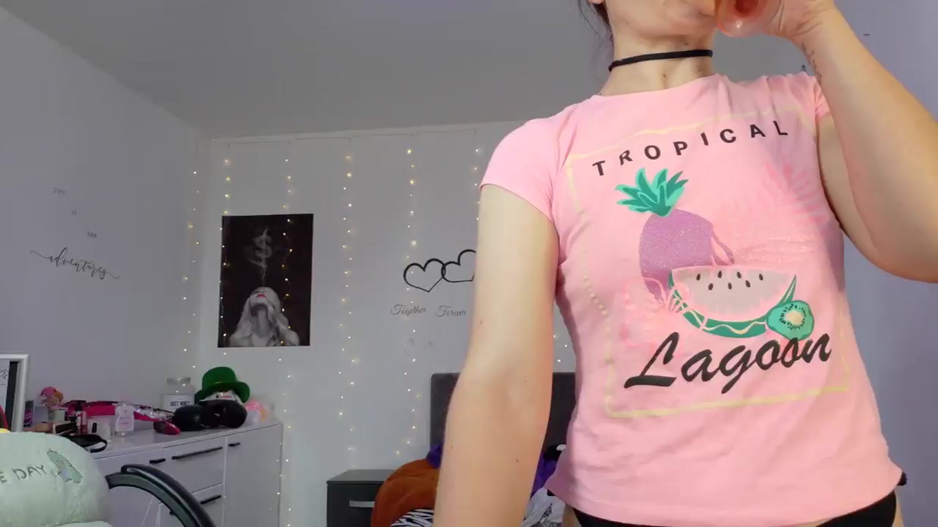 Gallery image thumbnail from YreneA's myfreecams stream on, 05/16/2025, 06:32 image 1 of 20