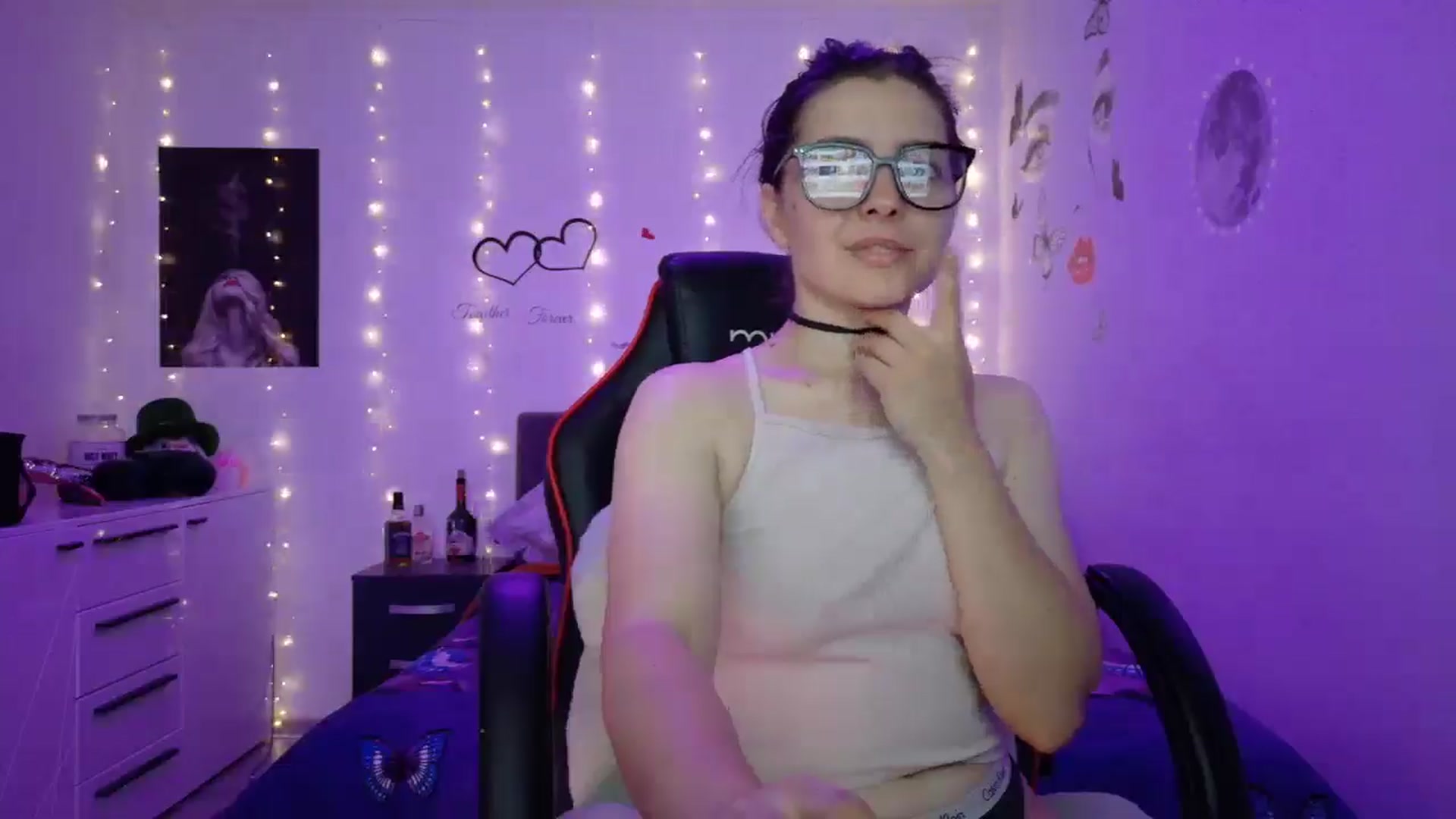 Gallery image thumbnail from YreneA's myfreecams stream on, 05/18/2025, 14:59 image 3 of 20