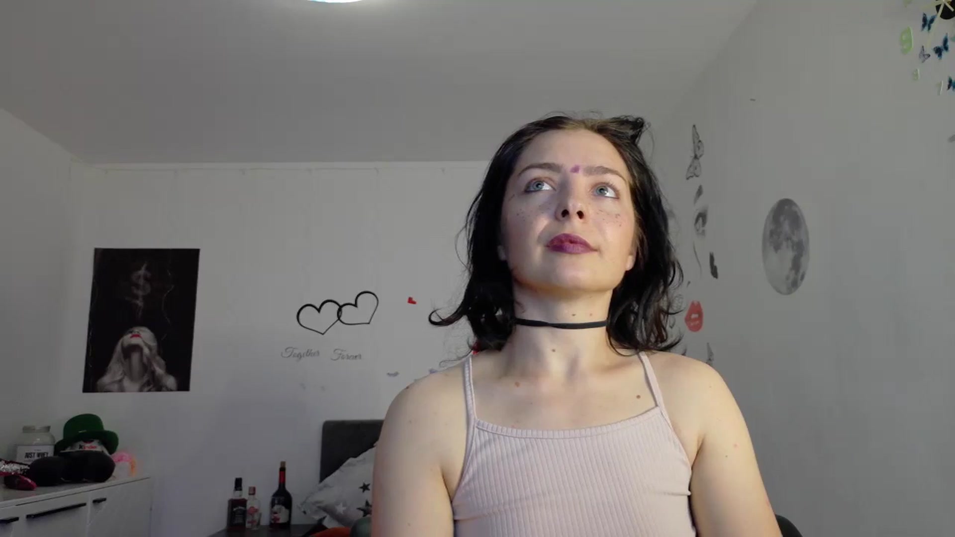 Gallery image thumbnail from YreneA's myfreecams stream on, 05/18/2025, 19:13 image 7 of 20