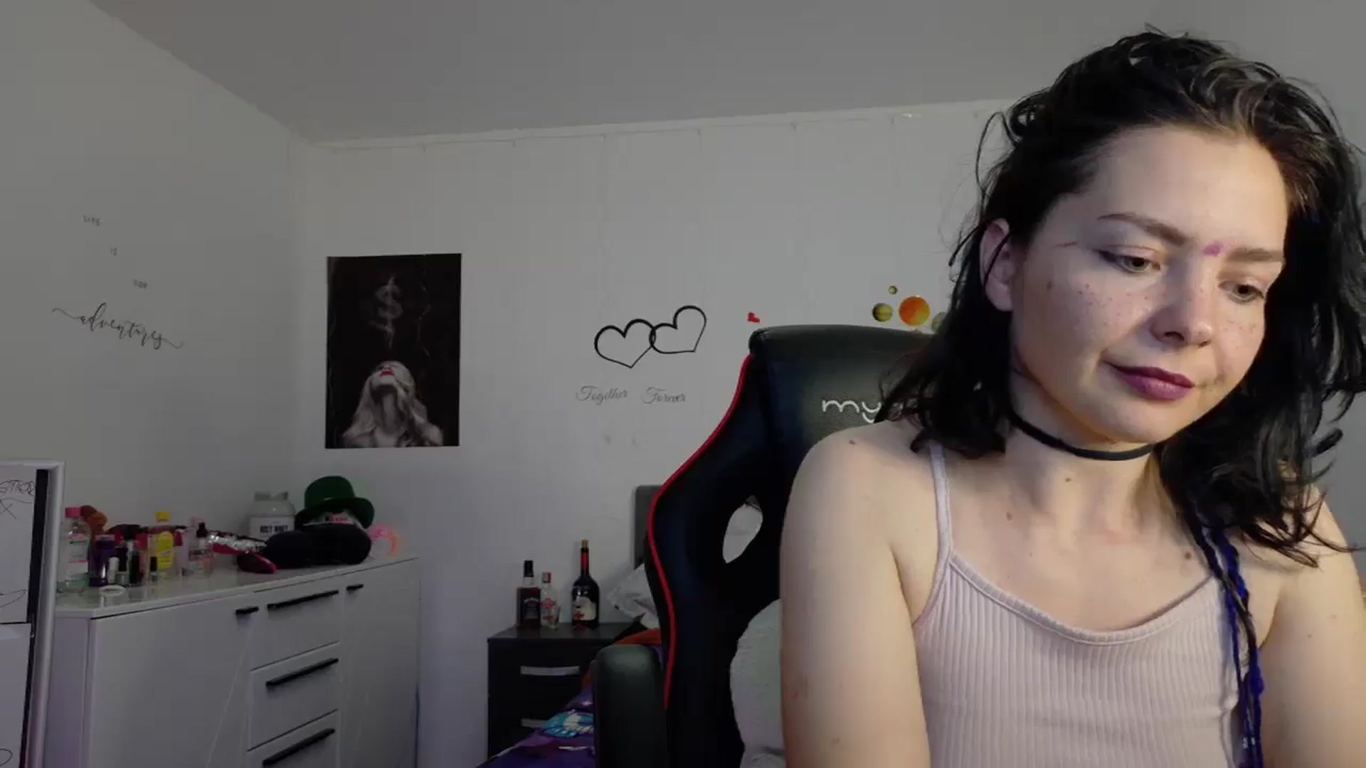 Gallery image thumbnail from YreneA's myfreecams stream on, 05/18/2025, 19:13 image 20 of 20