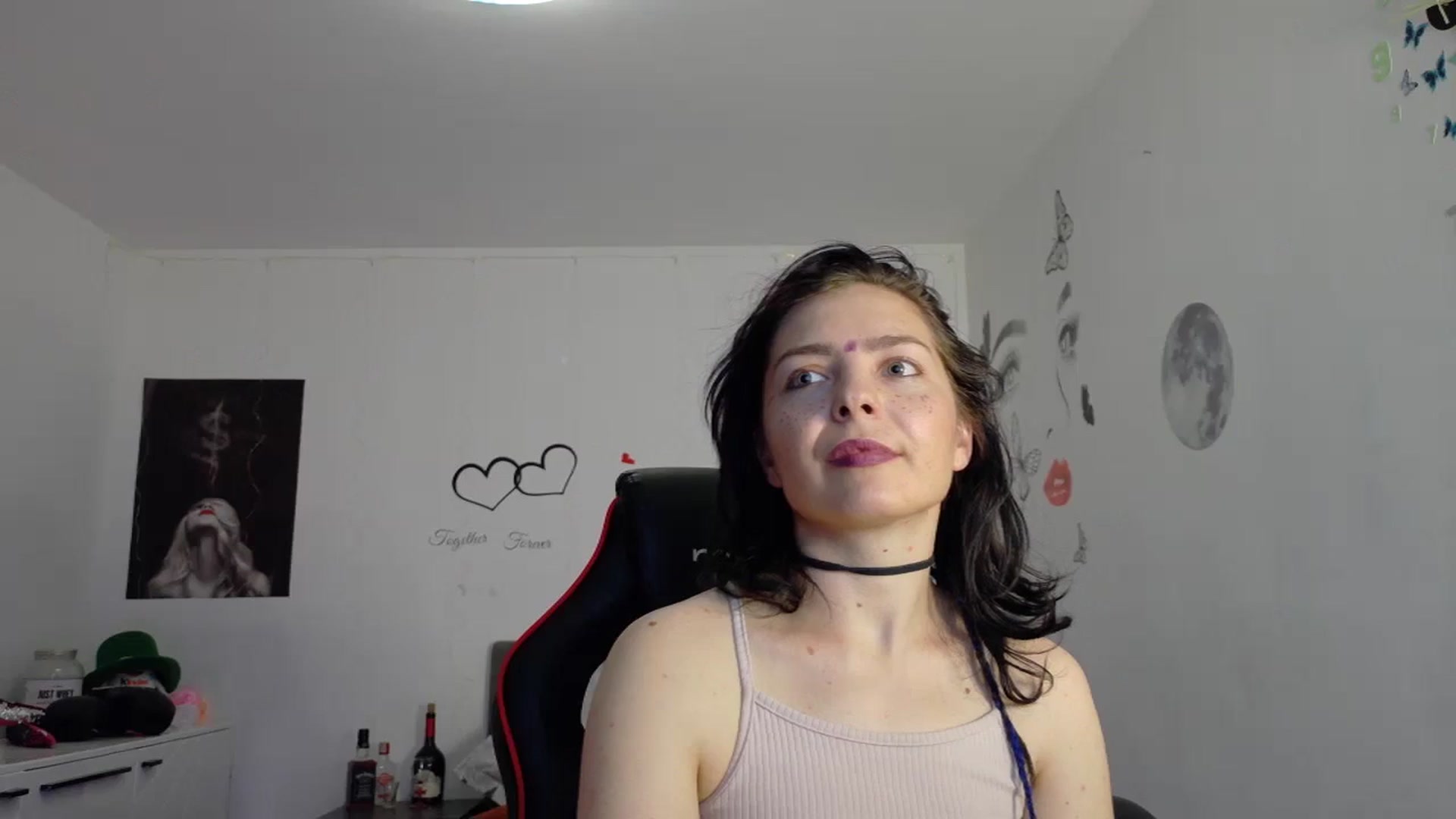 Gallery image thumbnail from YreneA's myfreecams stream on, 05/18/2025, 19:13 image 10 of 20