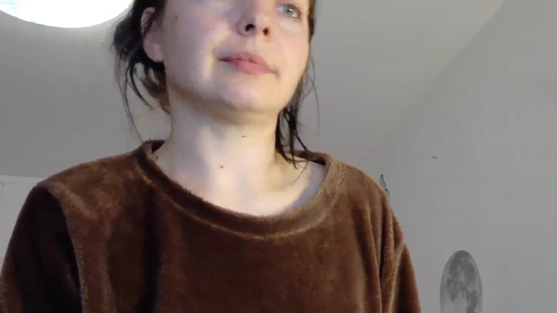 Gallery image thumbnail from YreneA's myfreecams stream on, 05/19/2025, 14:55 image 19 of 20