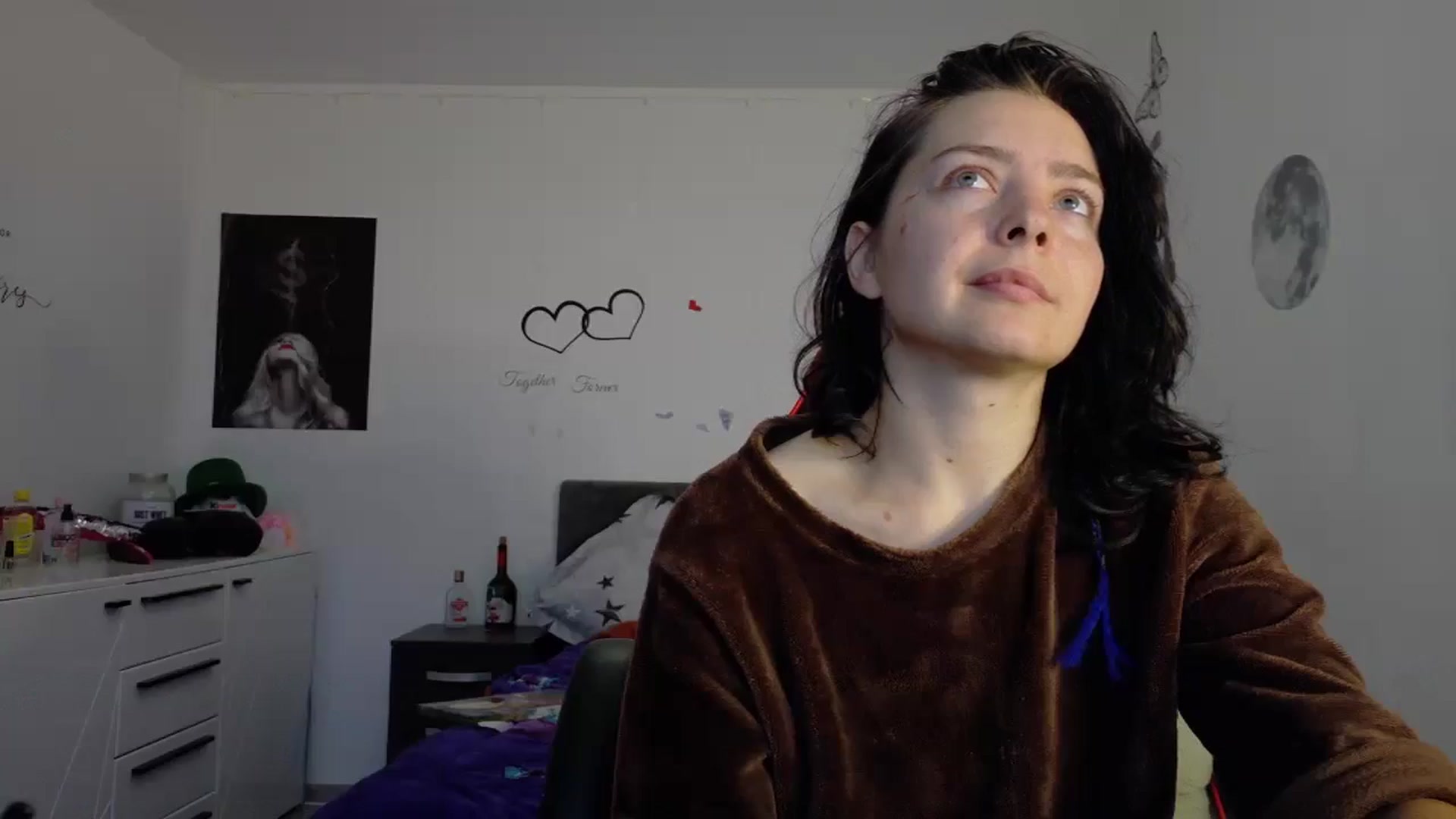Gallery image thumbnail from YreneA's myfreecams stream on, 05/19/2025, 18:01 image 4 of 20