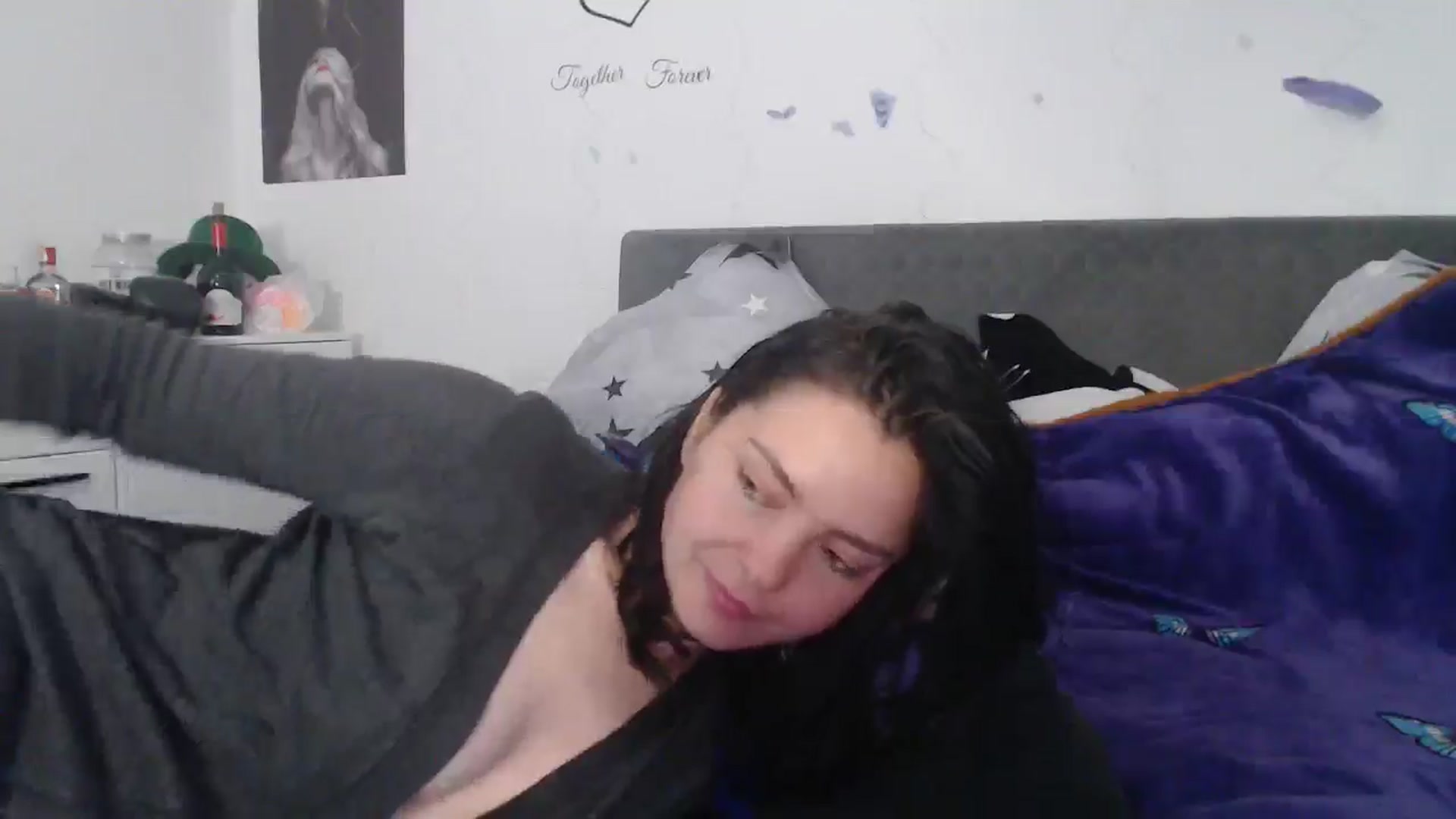Gallery image thumbnail from YreneA's myfreecams stream on, 05/20/2025, 08:12 image 13 of 20