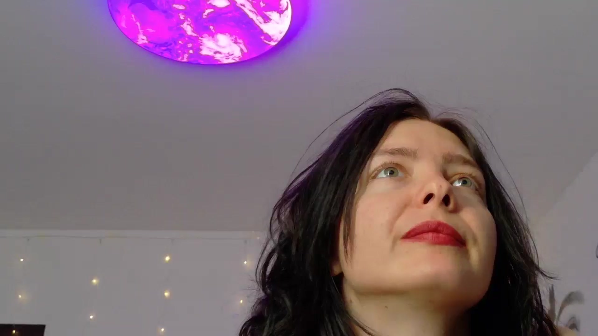 Gallery image thumbnail from YreneA's myfreecams stream on, 05/24/2025, 06:30 image 15 of 20