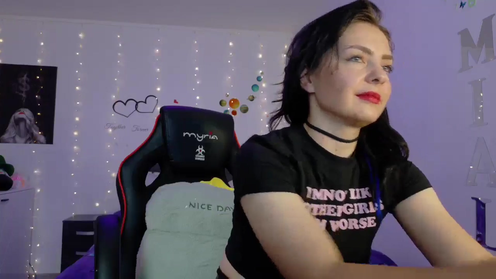 Gallery image thumbnail from YreneA's myfreecams stream on, 05/26/2025, 14:49 image 17 of 20