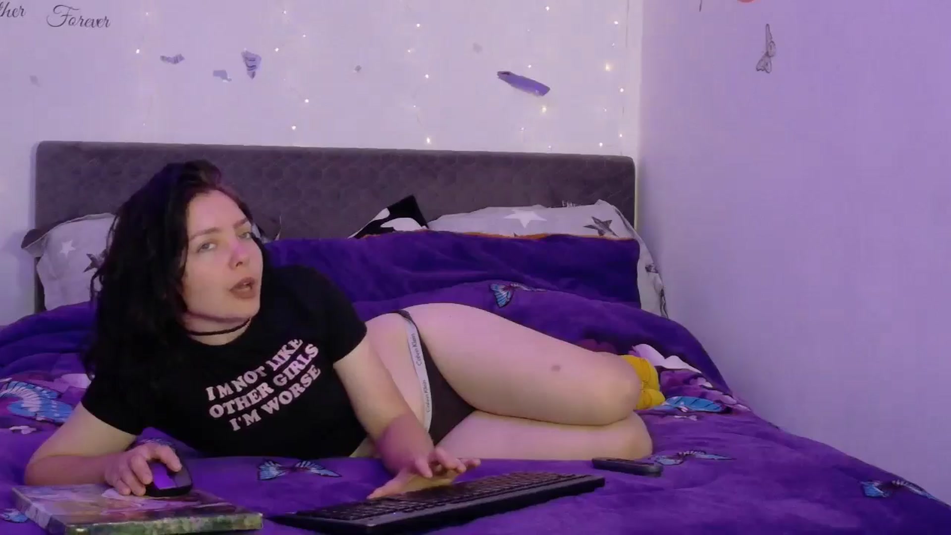 Gallery image thumbnail from YreneA's myfreecams stream on, 05/28/2025, 05:59 image 11 of 20