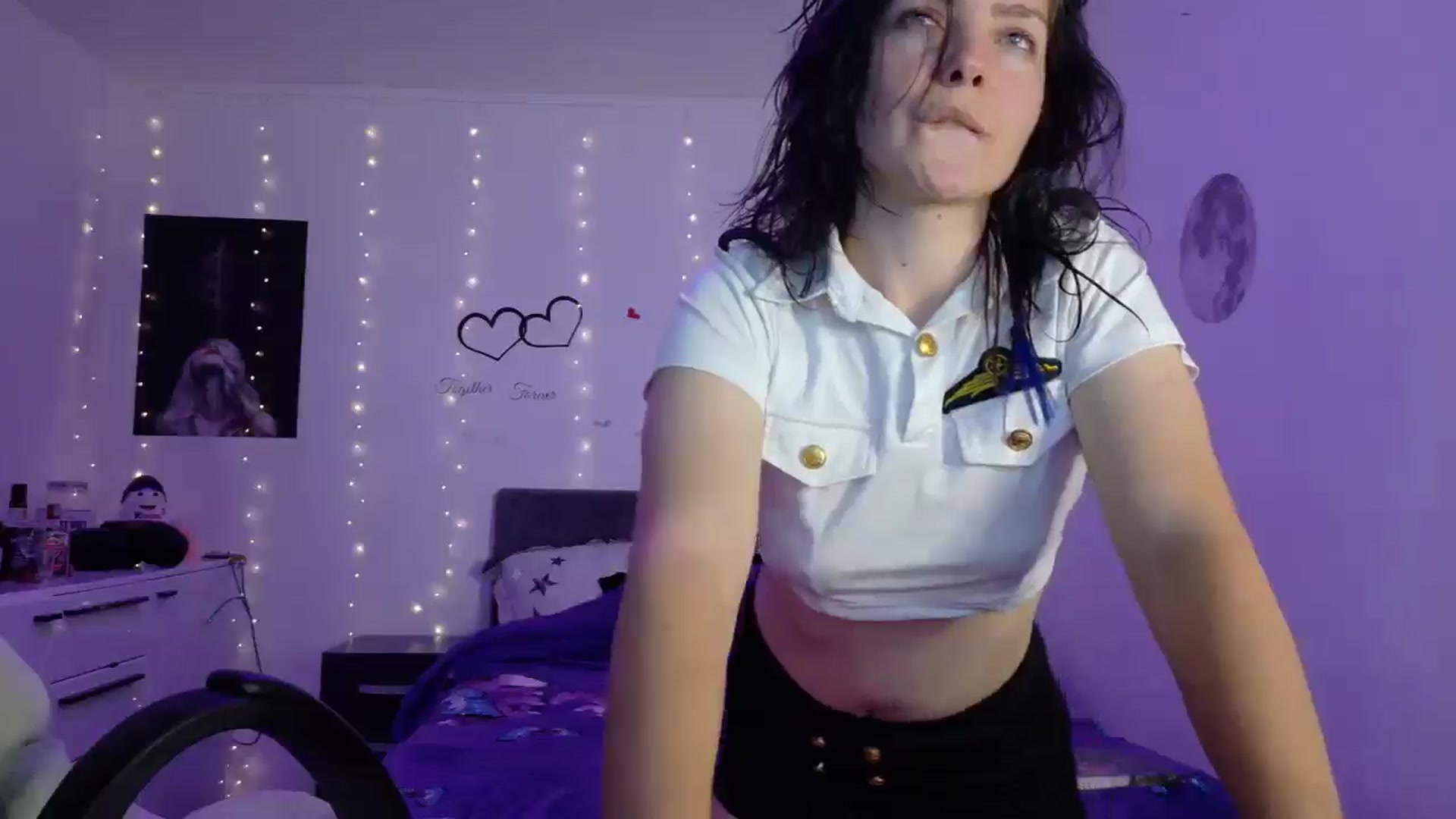 Gallery image thumbnail from YreneA's myfreecams stream on, 05/28/2025, 18:22 image 14 of 20