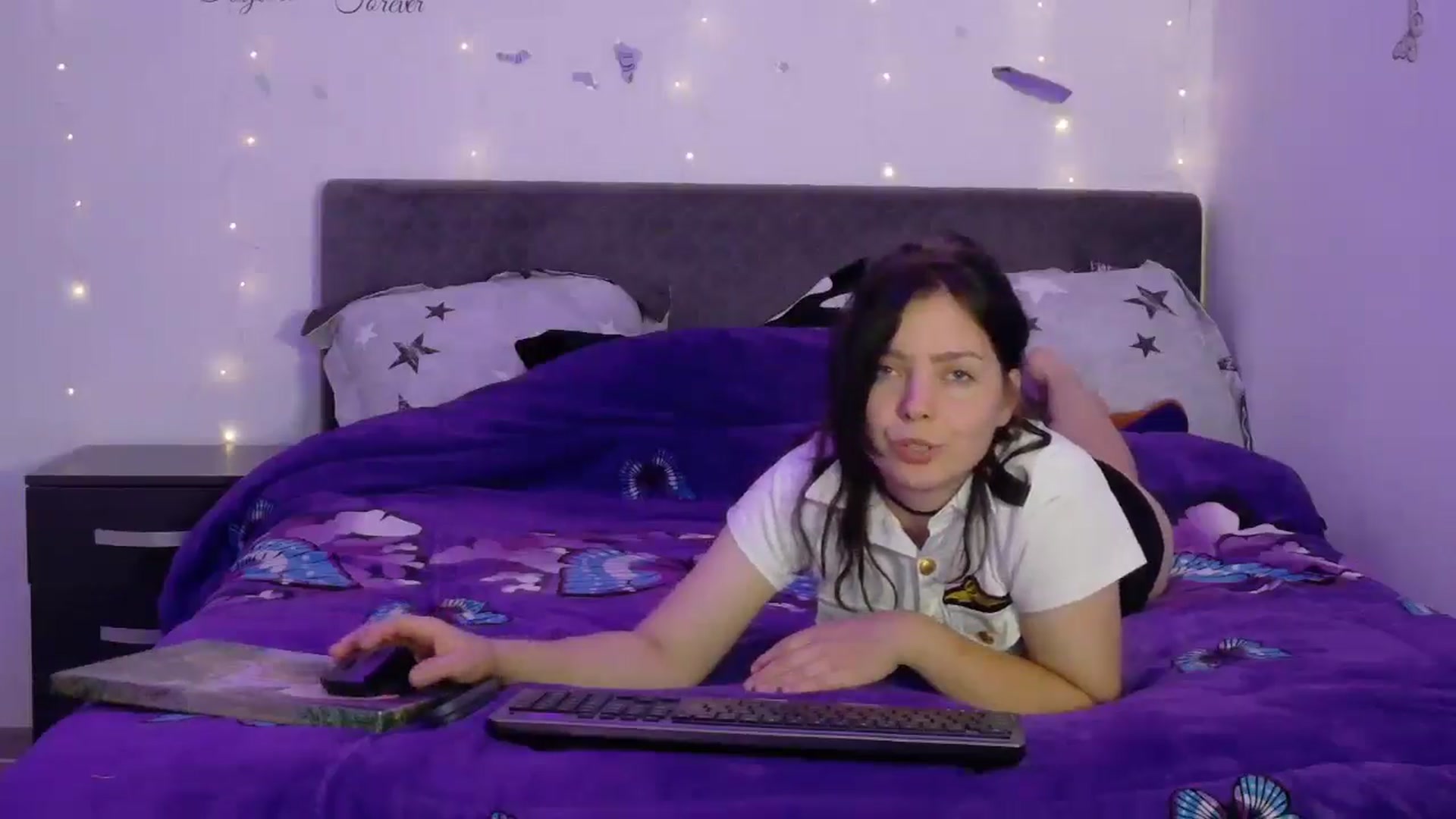 Gallery image thumbnail from YreneA's myfreecams stream on, 05/28/2025, 19:47 image 2 of 20