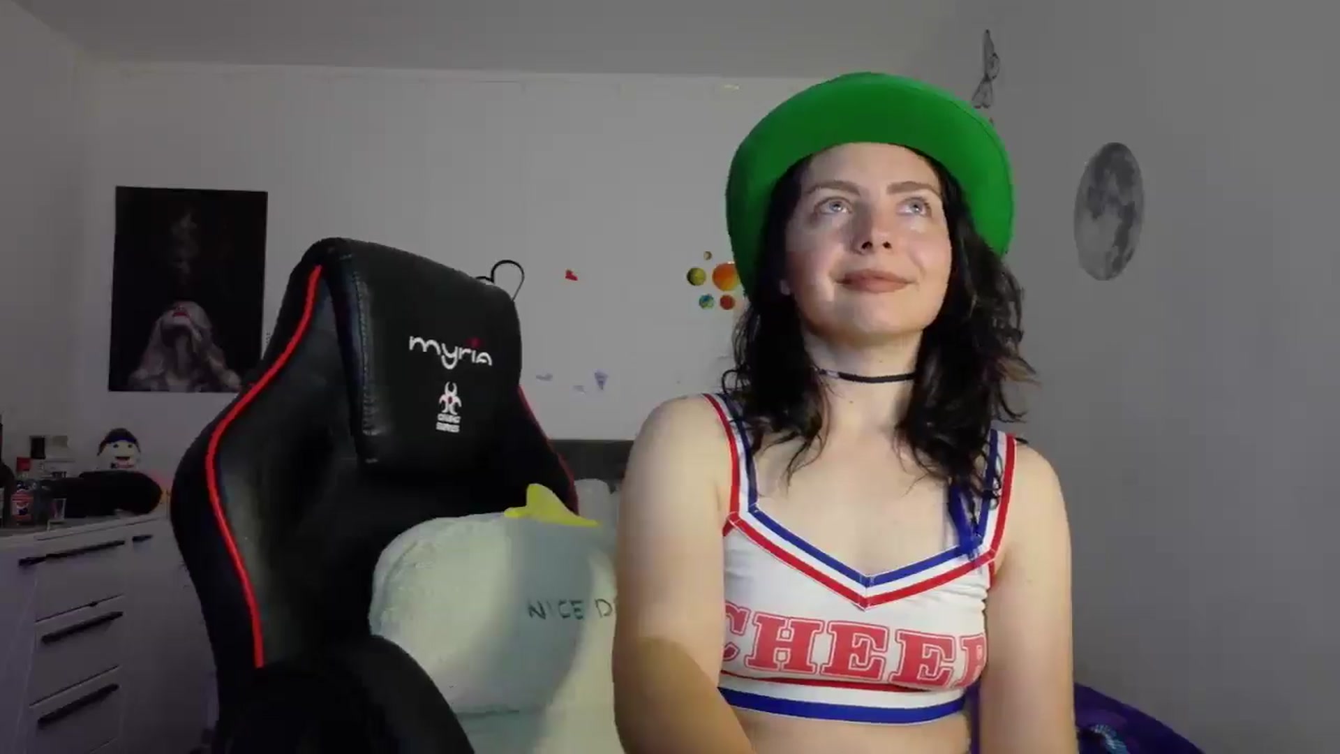 Gallery image thumbnail from YreneA's myfreecams stream on, 05/29/2025, 18:33 image 12 of 20