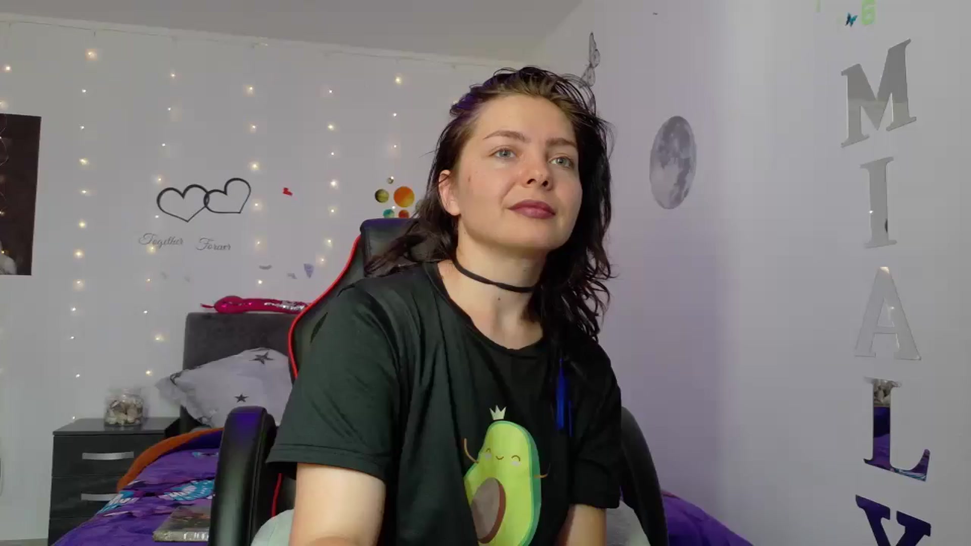 Gallery image thumbnail from YreneA's myfreecams stream on, 06/02/2025, 07:56 image 18 of 20