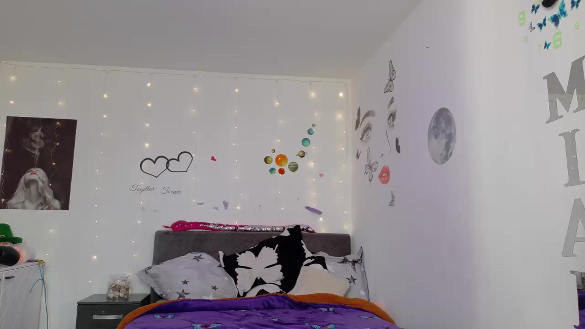 Gallery image thumbnail from YreneA's myfreecams stream on, 06/02/2025, 07:56 image 8 of 20