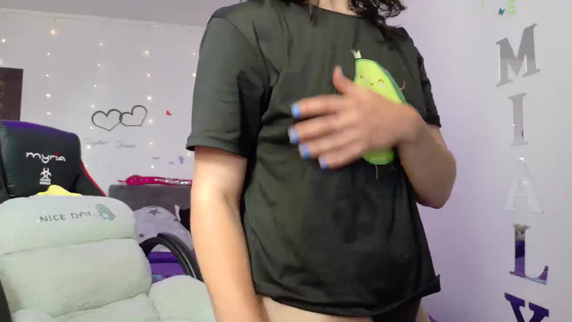 Gallery image thumbnail from YreneA's myfreecams stream on, 06/02/2025, 08:37 image 20 of 20
