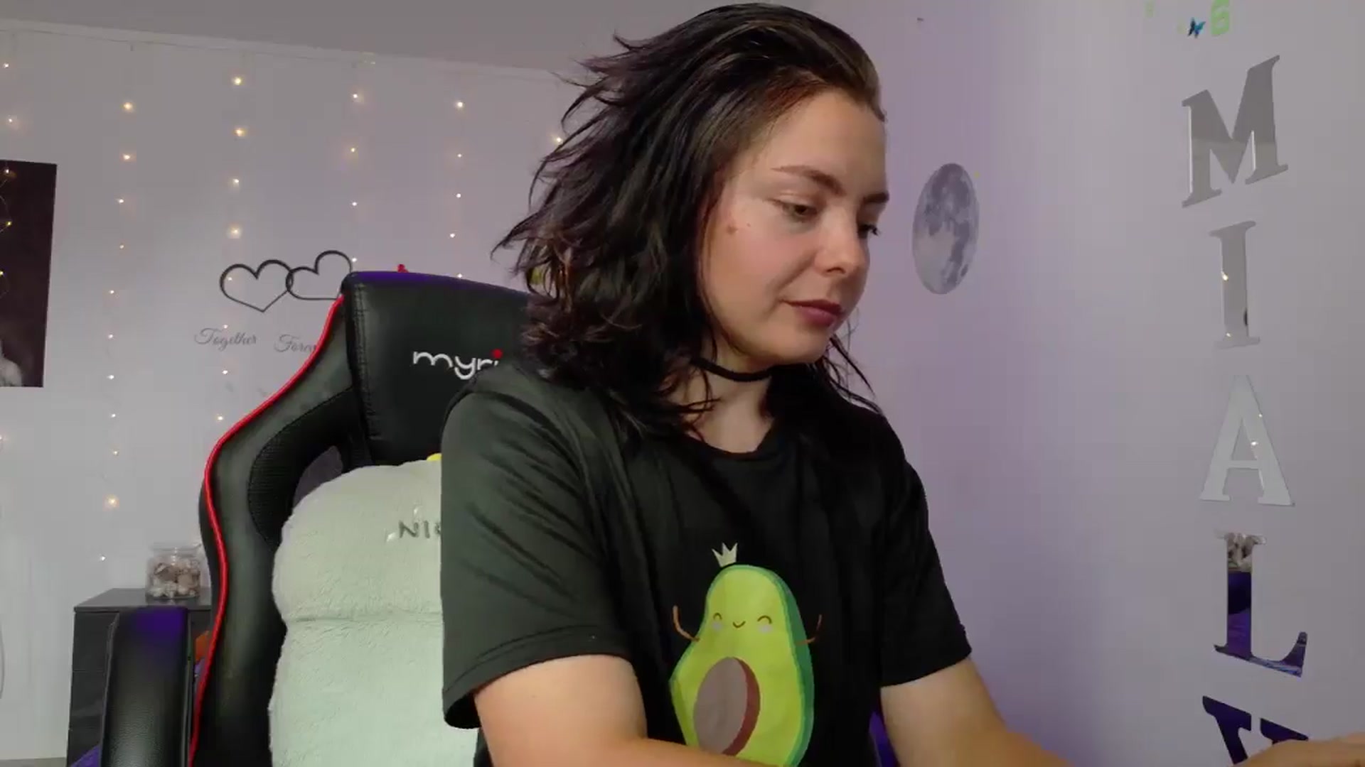 Gallery image thumbnail from YreneA's myfreecams stream on, 06/02/2025, 08:37 image 16 of 20