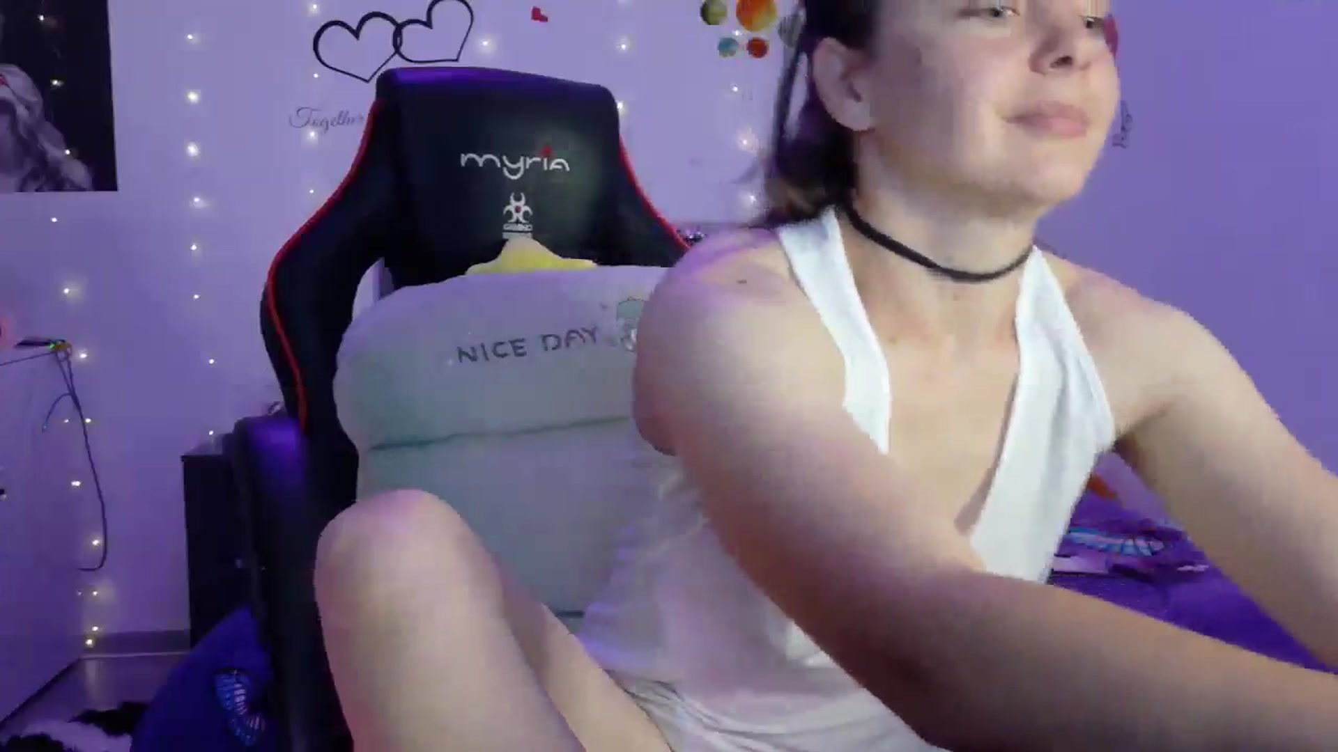 Gallery image thumbnail from YreneA's myfreecams stream on, 06/02/2025, 19:23 image 8 of 20