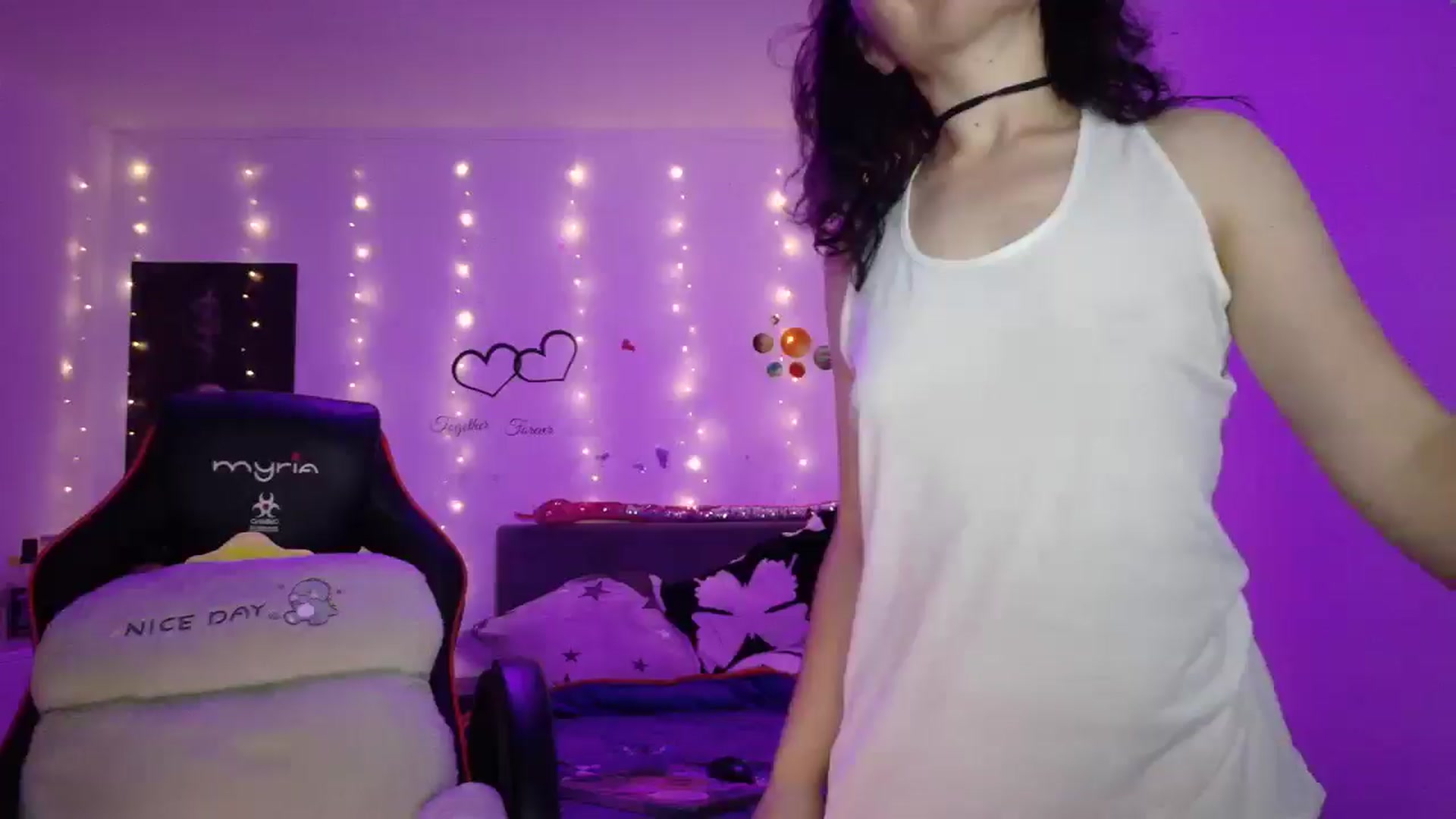 Gallery image thumbnail from YreneA's myfreecams stream on, 06/02/2025, 19:23 image 2 of 20